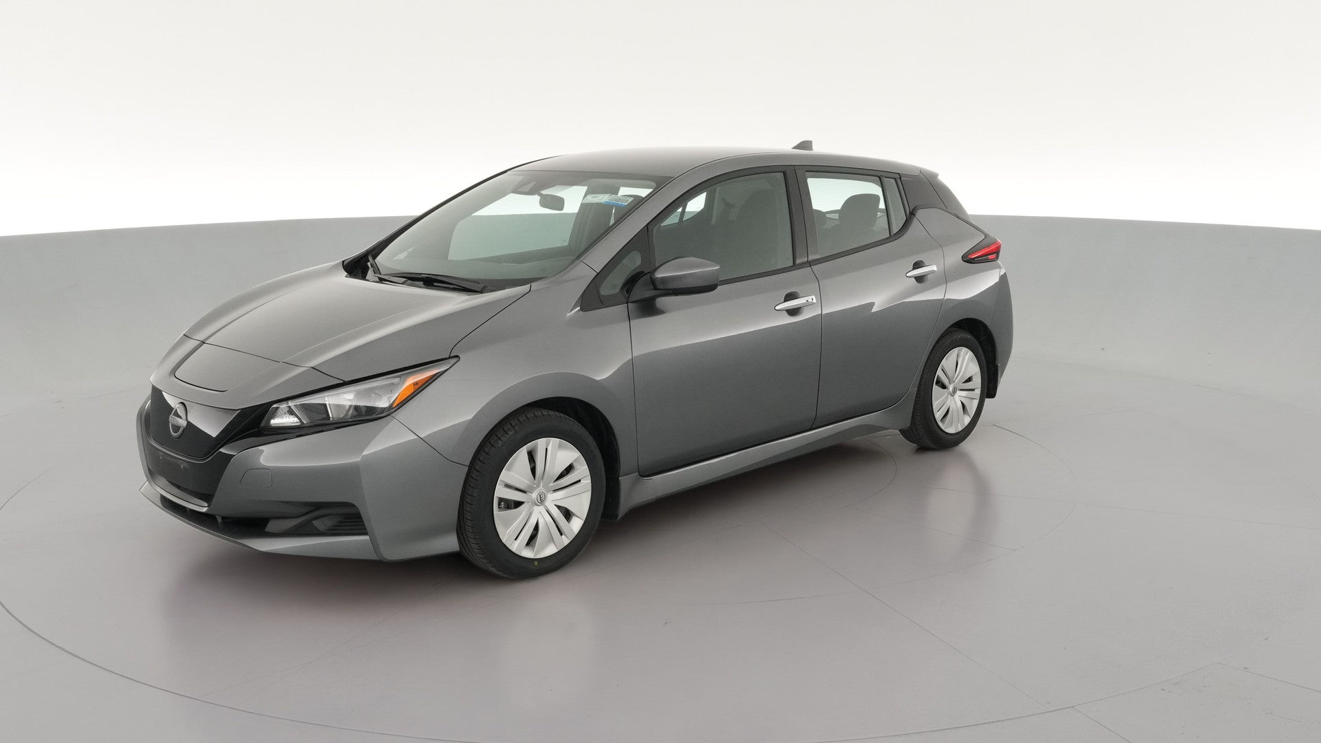 2025 Nissan LEAF vehicle photo