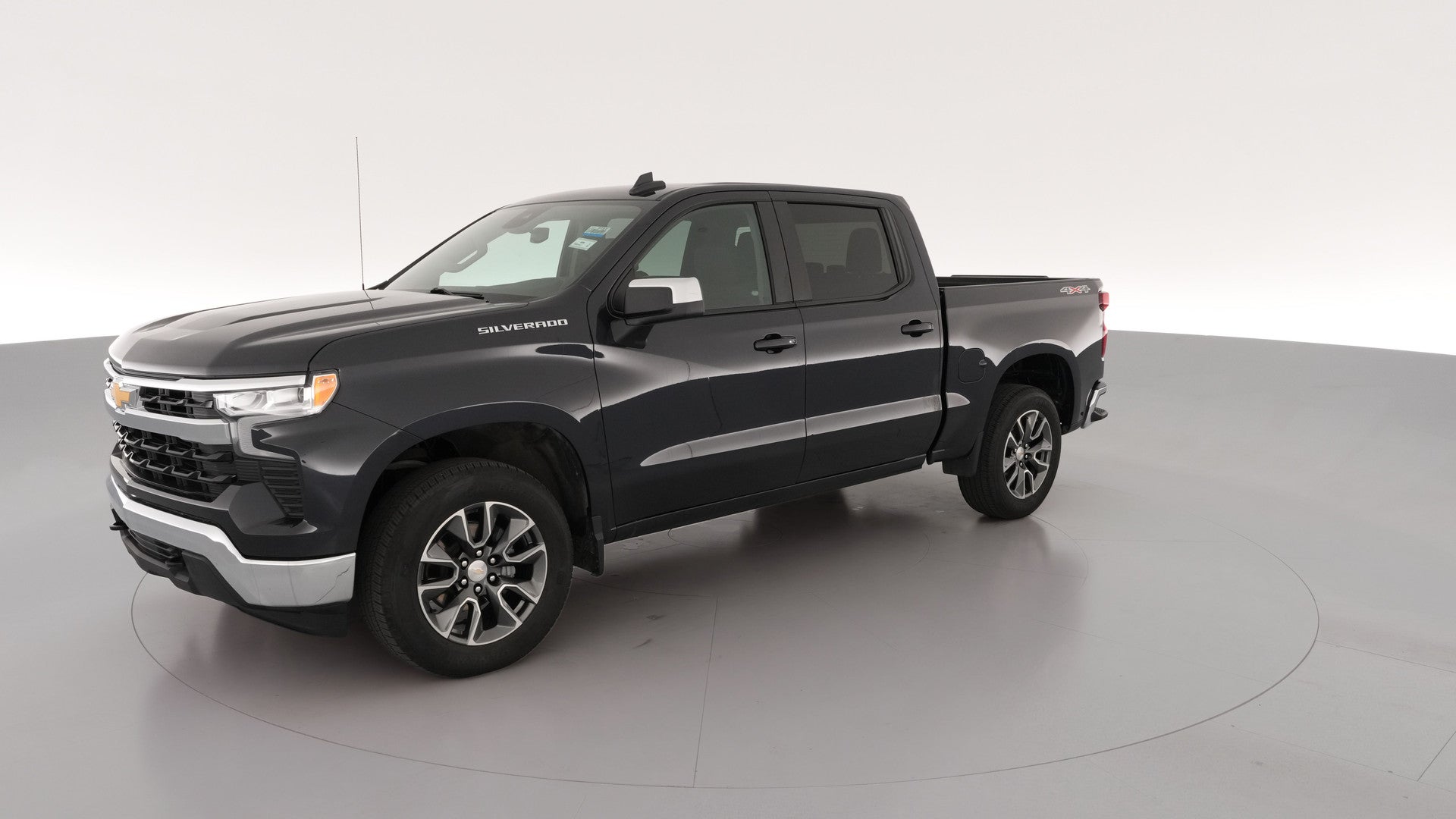 2024 Chevrolet Silverado 1500 Crew Cab vehicle photo