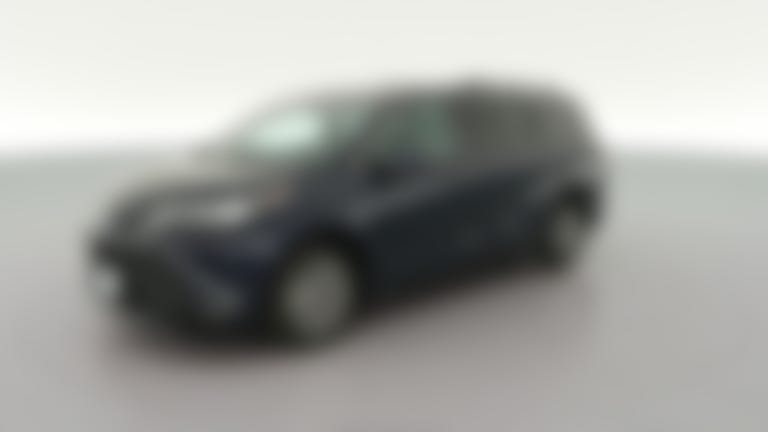 2025 Toyota Sienna vehicle photo