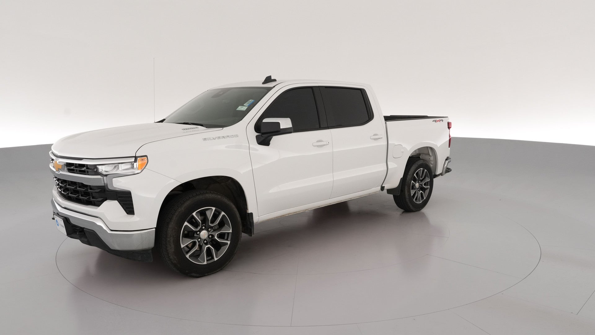2024 Chevrolet Silverado 1500 Crew Cab vehicle photo