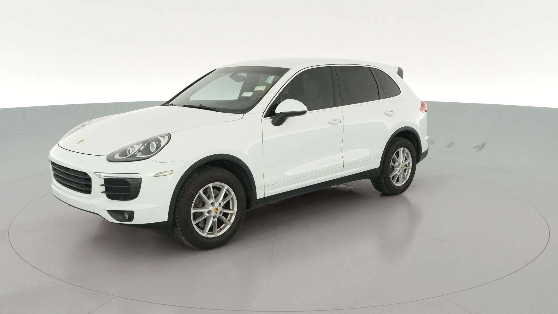 2017 Porsche Cayenne vehicle photo