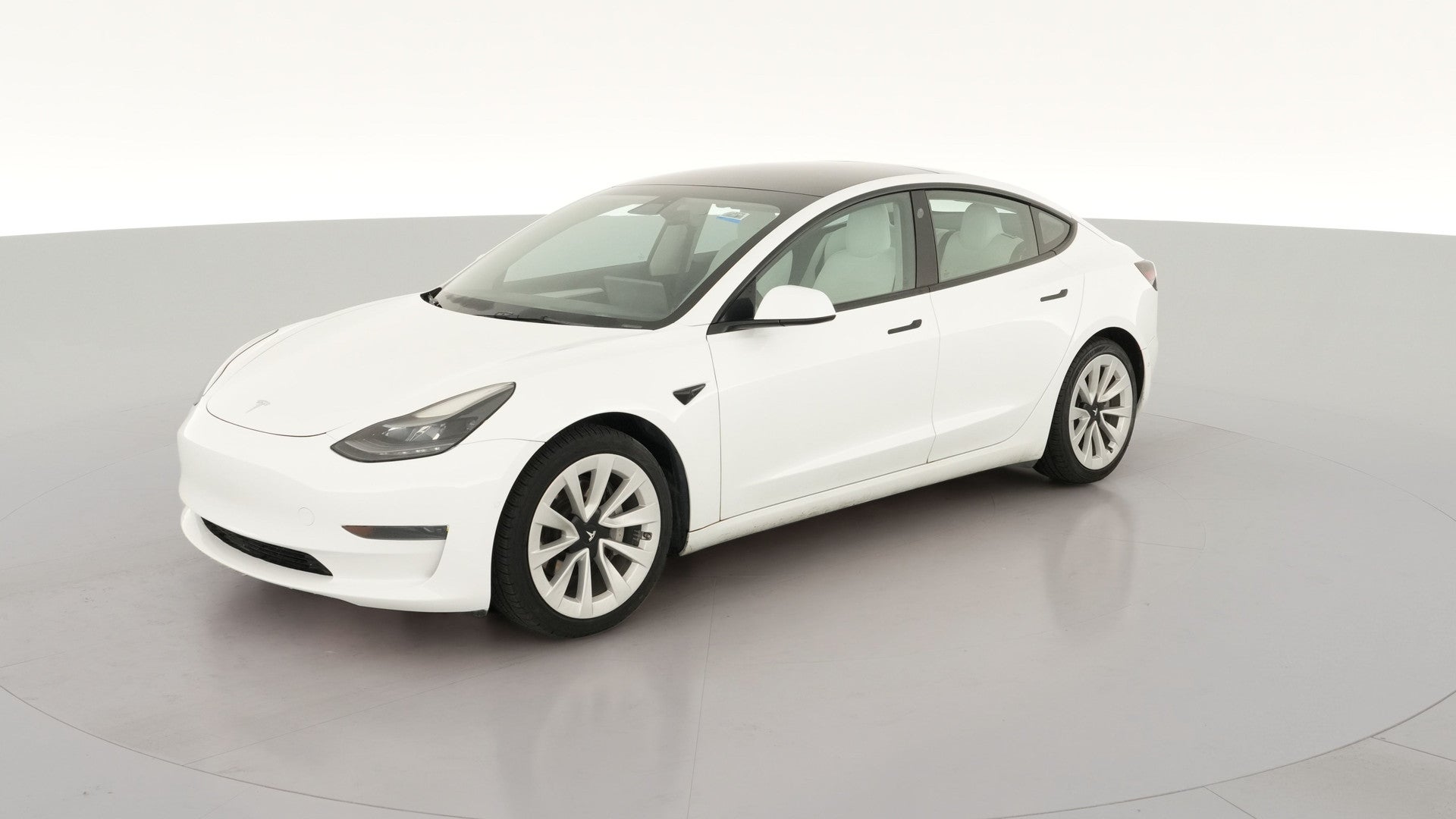 2022 Tesla Model 3 vehicle photo