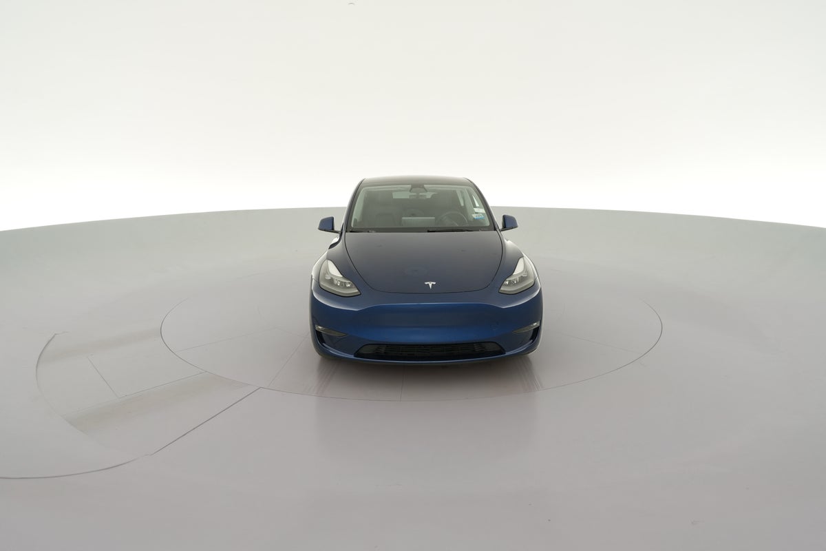 2022 Tesla Model Y Performance All-Wheel Drive in Deep Blue Metallic — 360° view 1