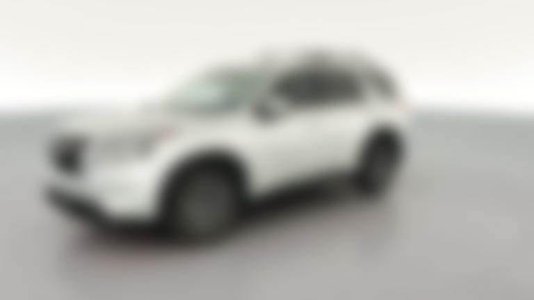 2024 Nissan Pathfinder vehicle photo