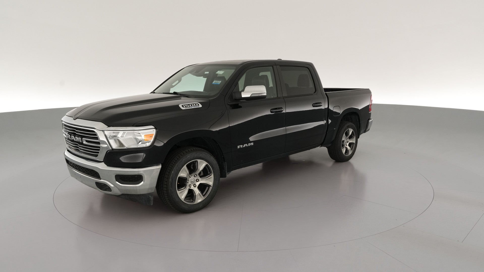 2024 Ram 1500 Crew Cab vehicle photo