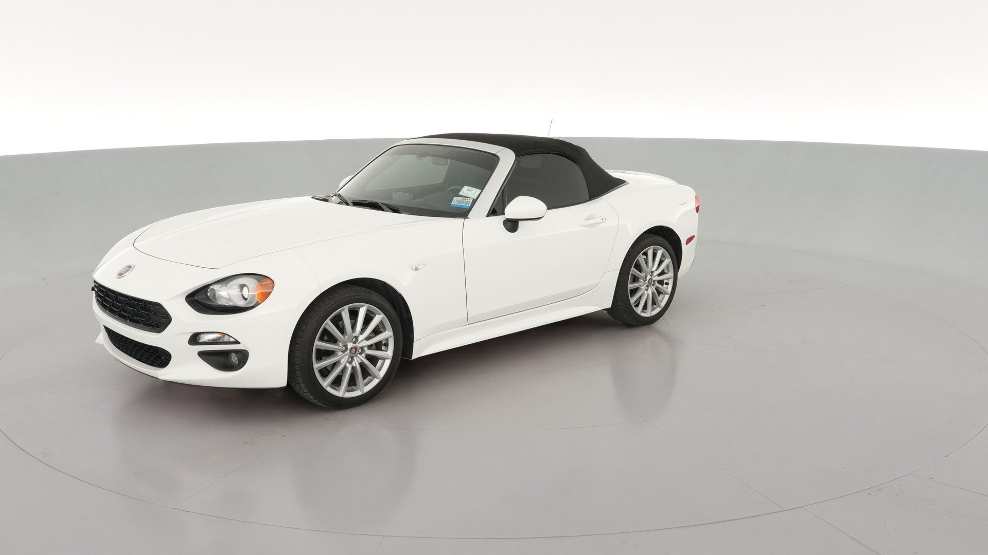 2017 FIAT 124 Spider vehicle photo