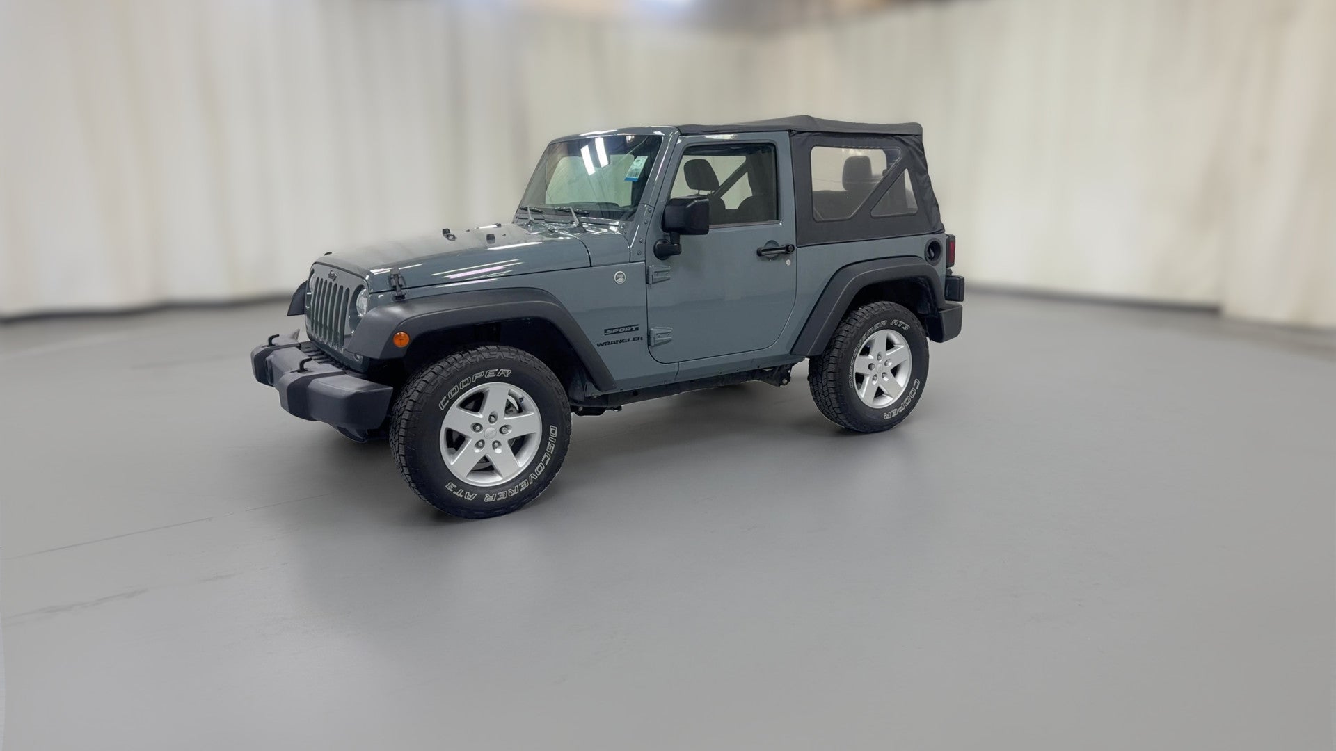 2015 Jeep Wrangler vehicle photo