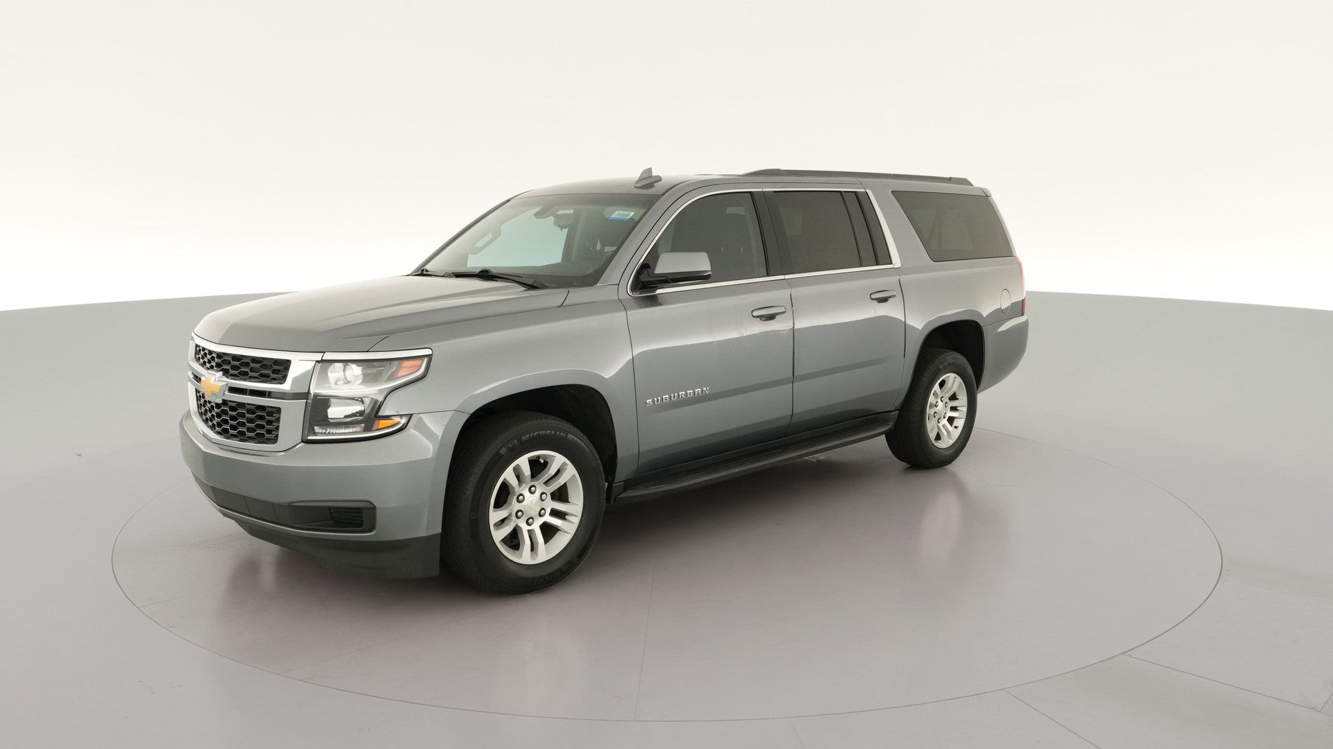 2020 Chevrolet Suburban vehicle photo