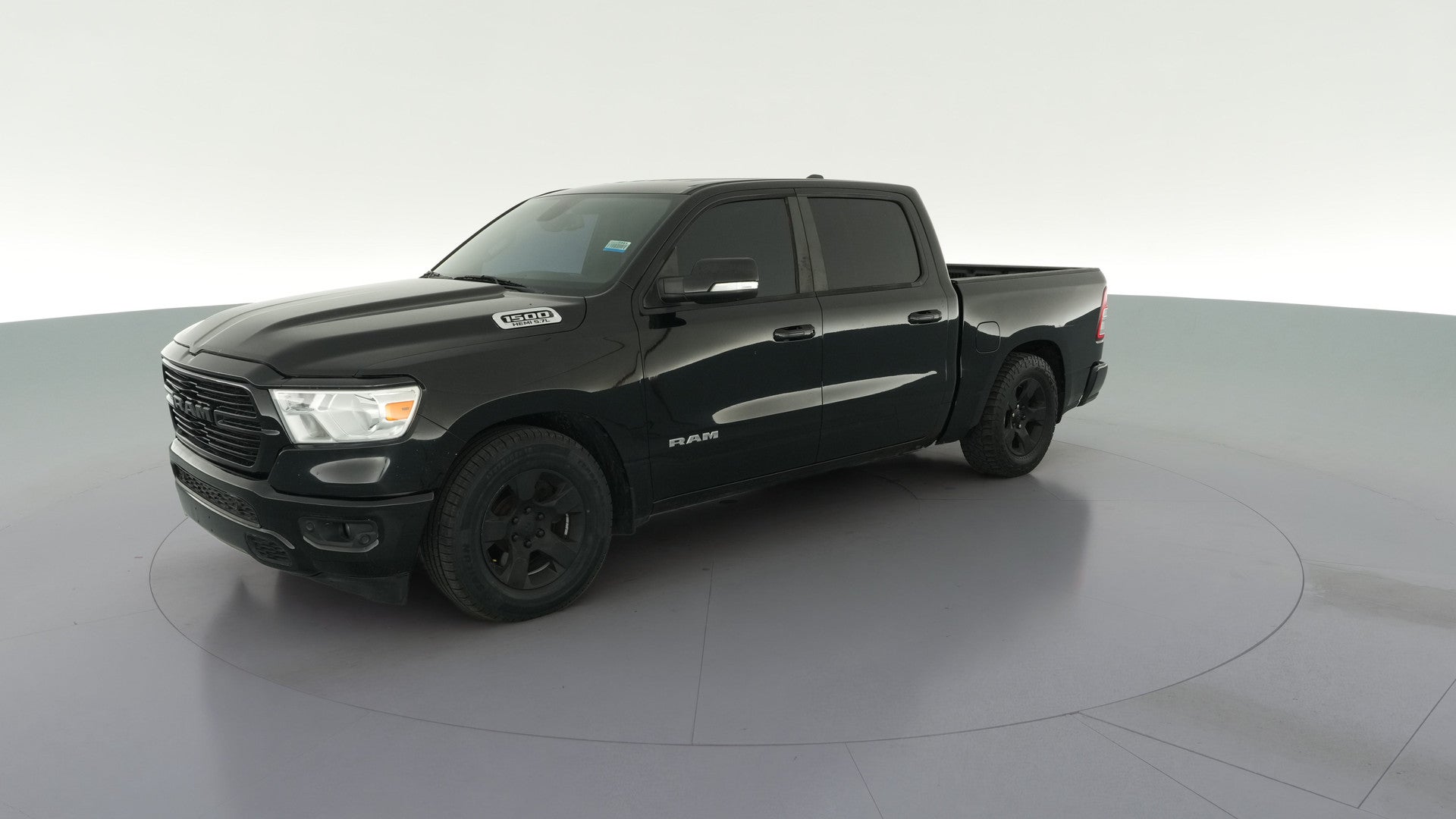 2019 Ram 1500 Crew Cab vehicle photo