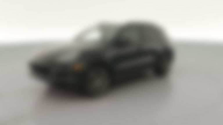 2022 Porsche Cayenne vehicle photo