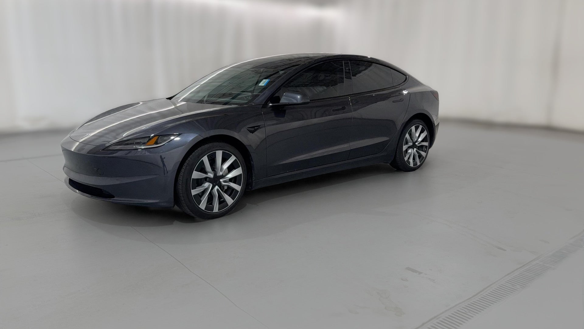 2025 Tesla Model 3 vehicle photo