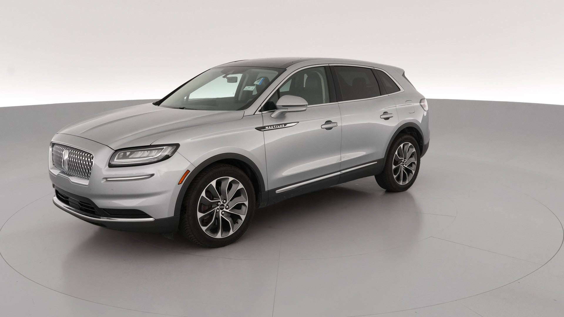 2022 Lincoln Nautilus vehicle photo