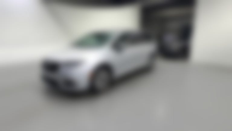2023 Chrysler Pacifica Hybrid vehicle photo