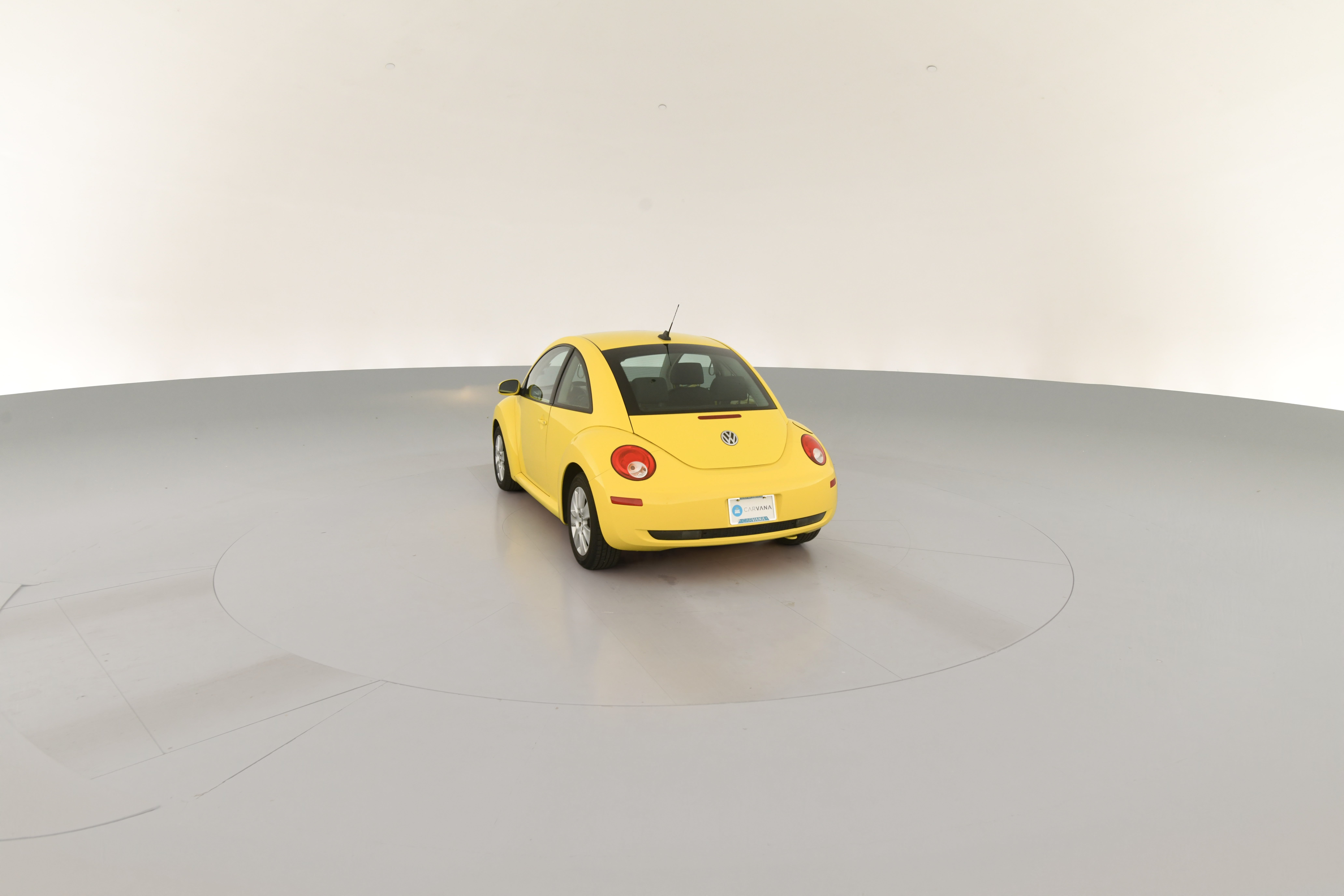 2010 Volkswagen New Beetle | Carvana