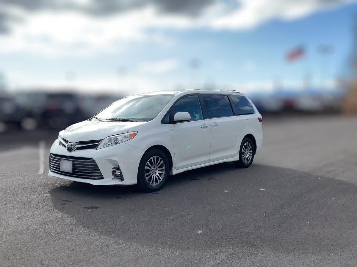 Used 2020 Toyota Sienna | Carvana