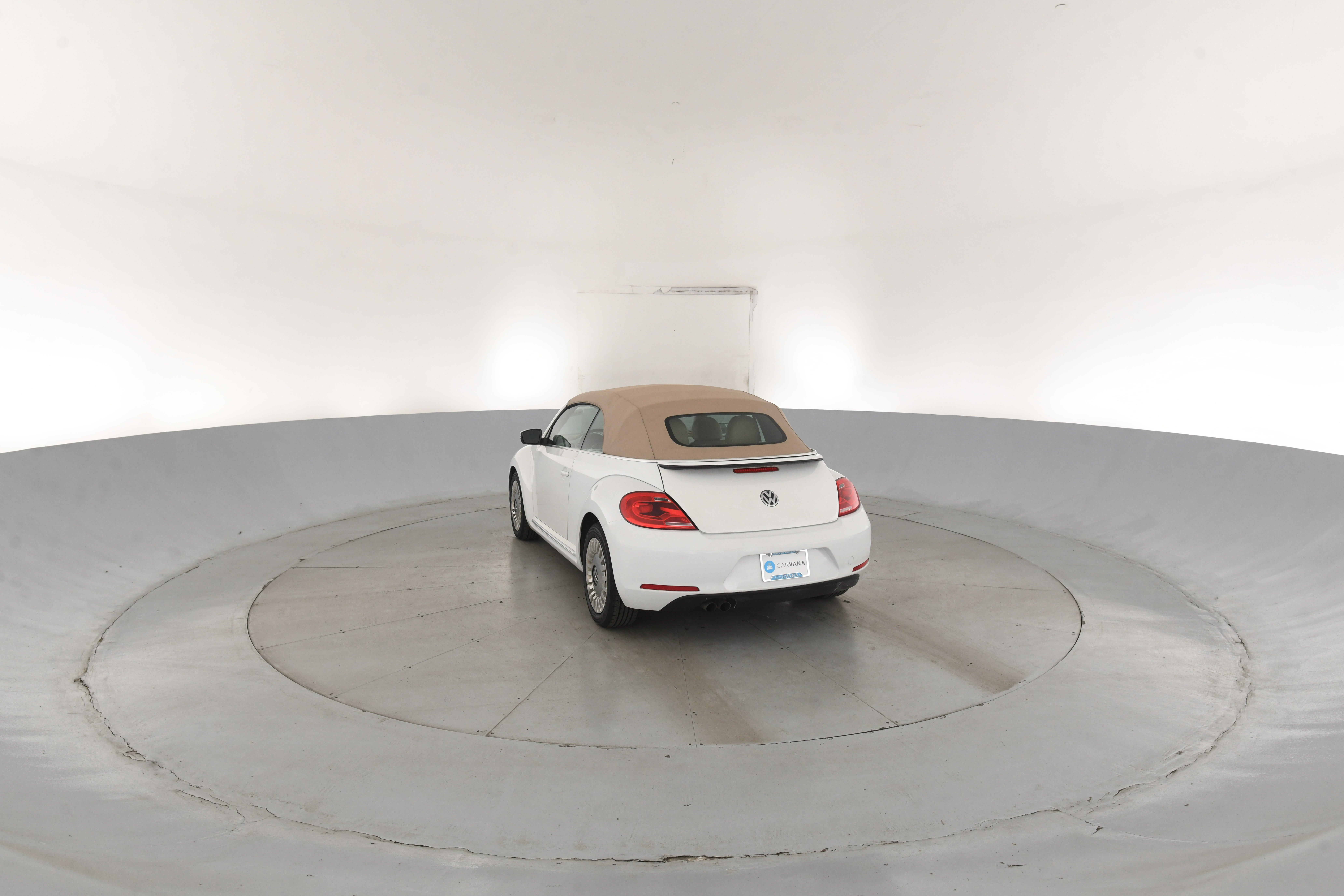 2015 Volkswagen Beetle | Carvana