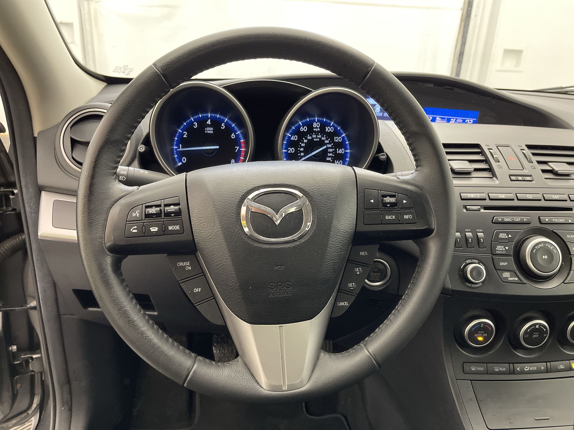 2013 Mazda Mazda3 i Touring 5