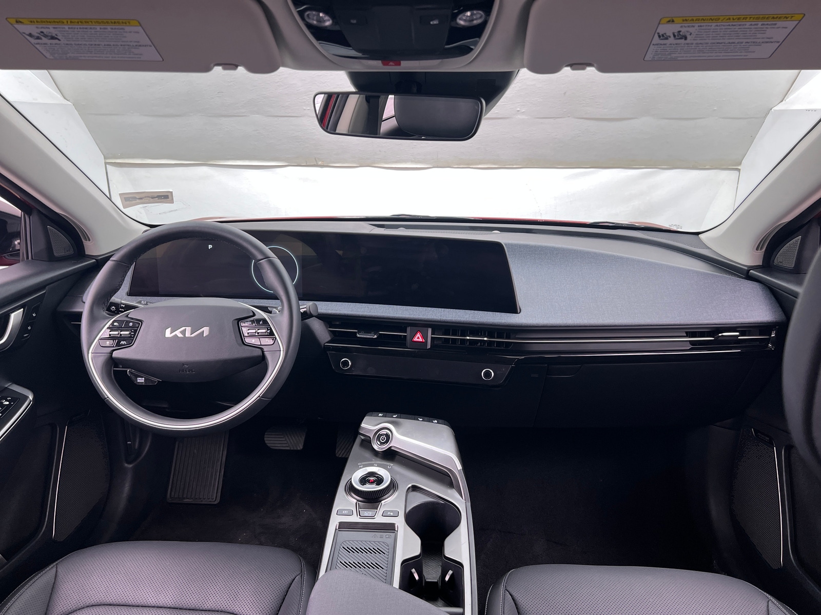 Thumbnail: 2022 Kia EV6 - 3