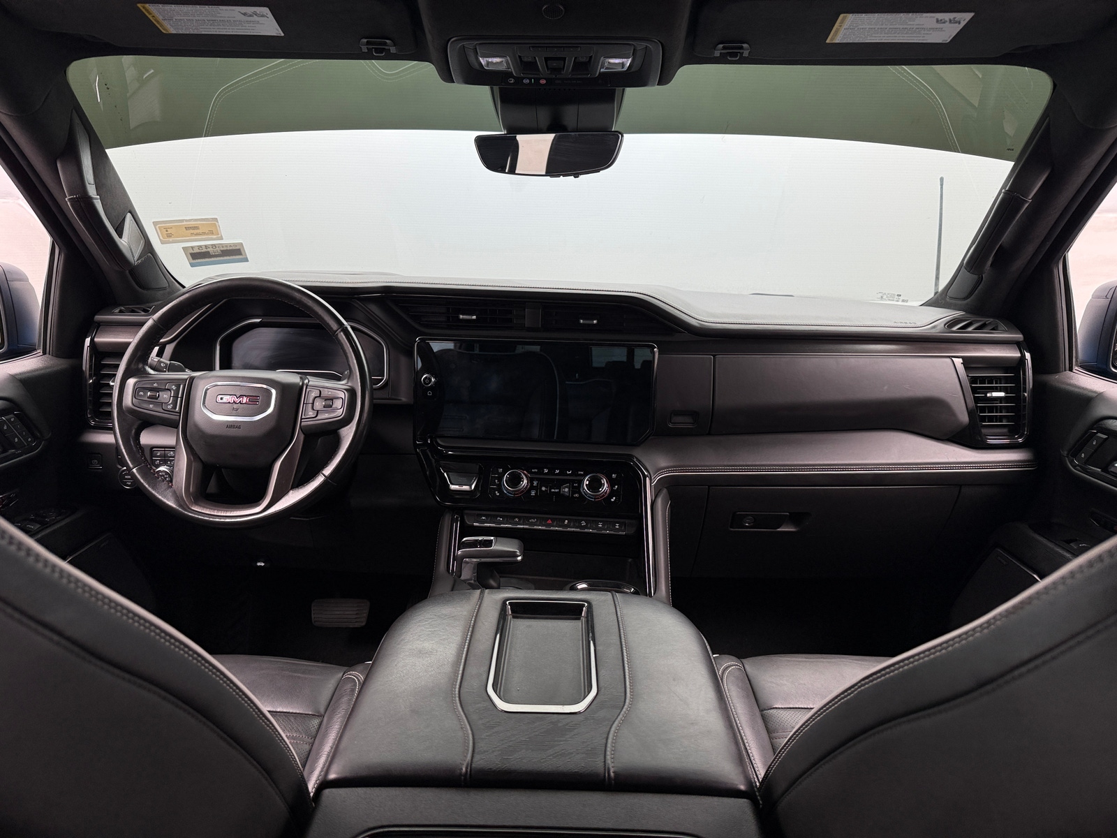 Thumbnail: 2022 GMC Sierra 1500 - 3