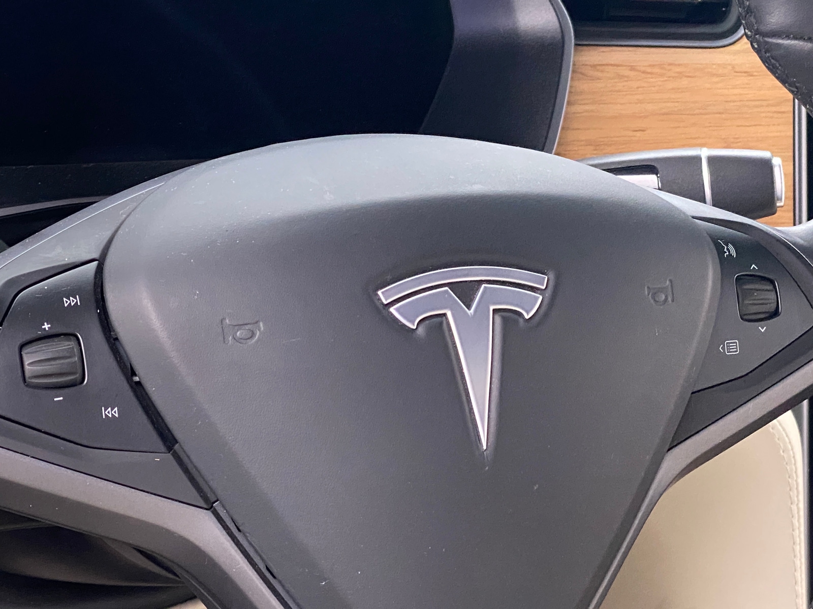 Thumbnail: 2019 Tesla Model X - 5