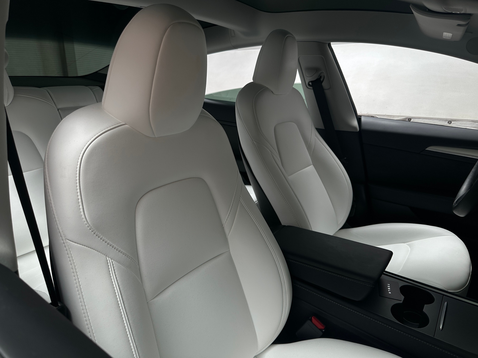 Thumbnail: 2023 Tesla Model 3 - 2