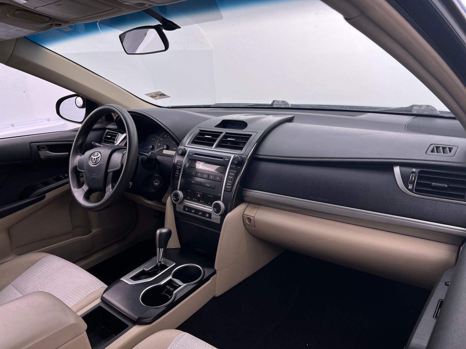 Thumbnail: 2012 Toyota Camry - 3