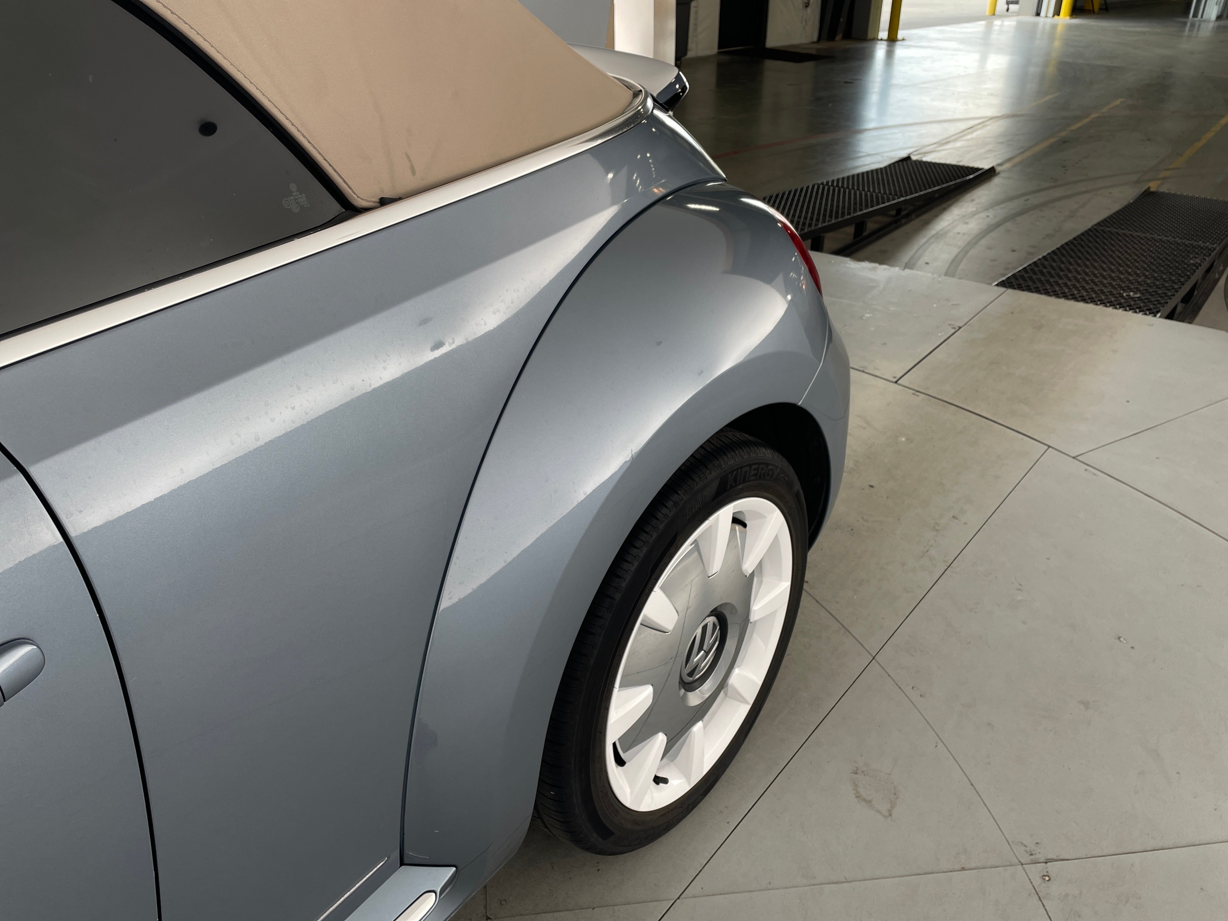 2019 Volkswagen Beetle | Carvana