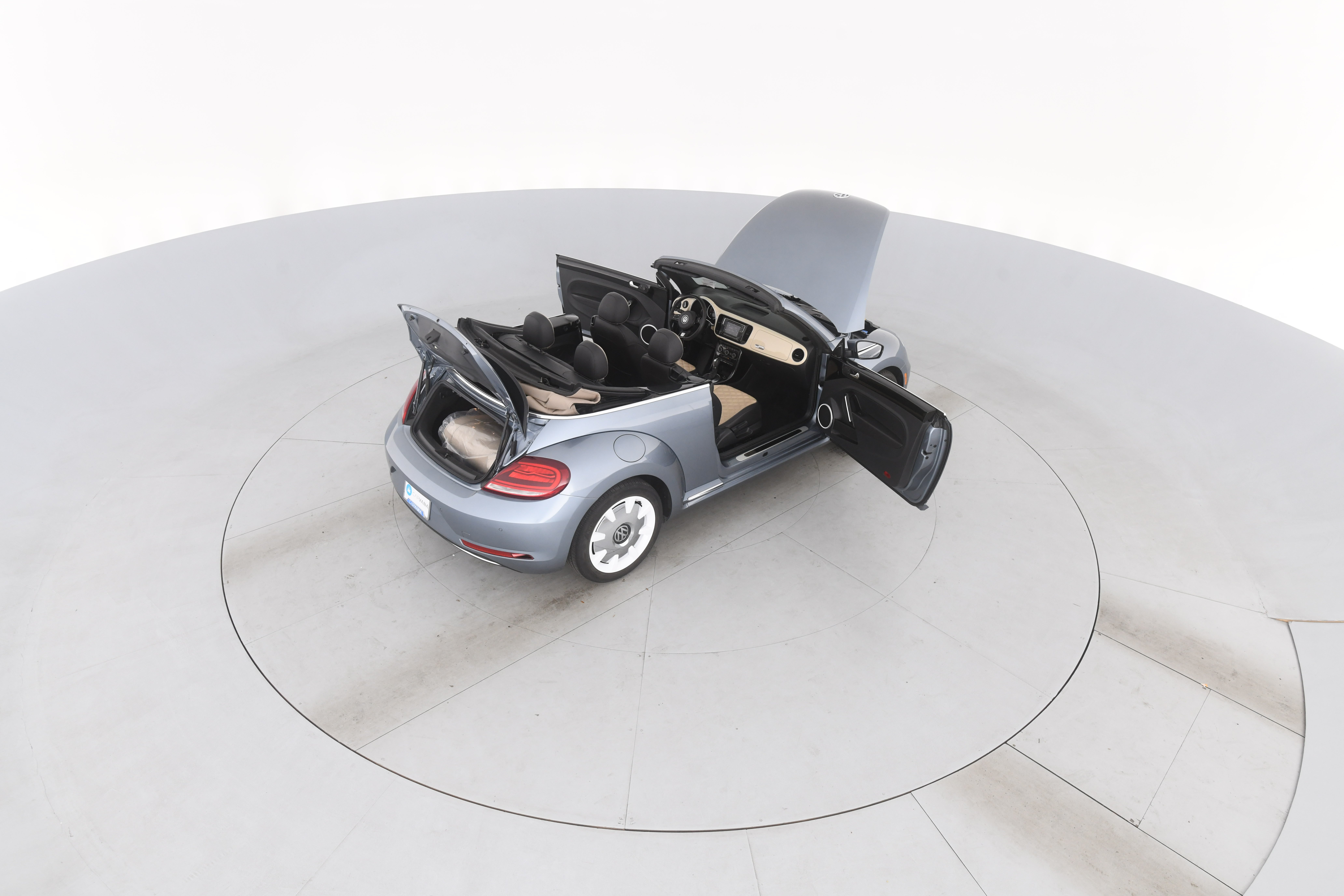 2019 Volkswagen Beetle | Carvana