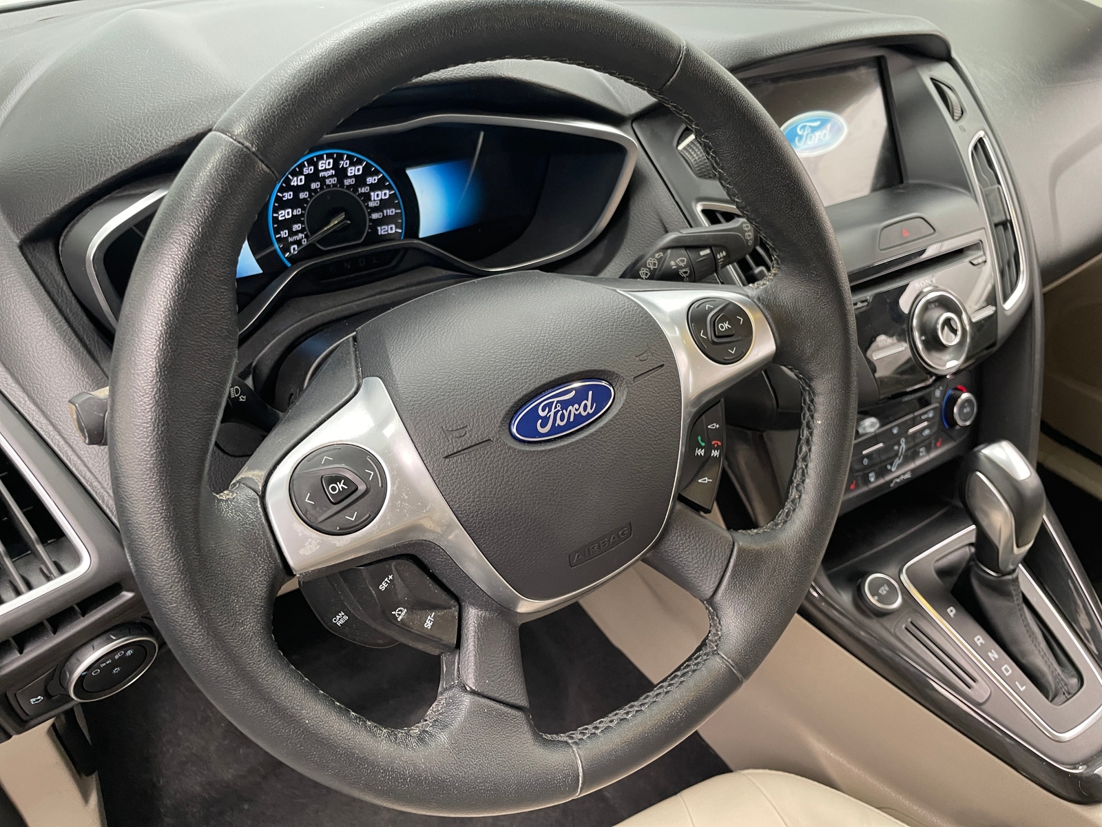 Thumbnail: 2016 Ford Focus - 5