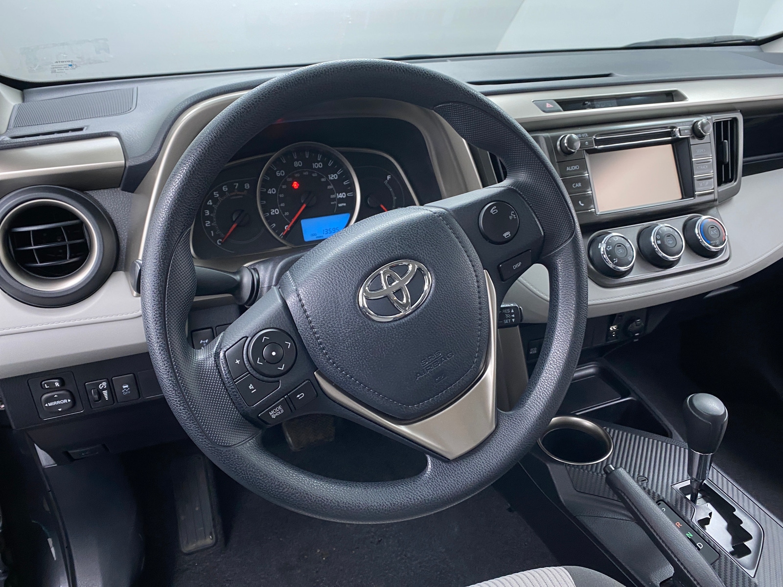 Thumbnail: 2015 Toyota RAV4 - 5