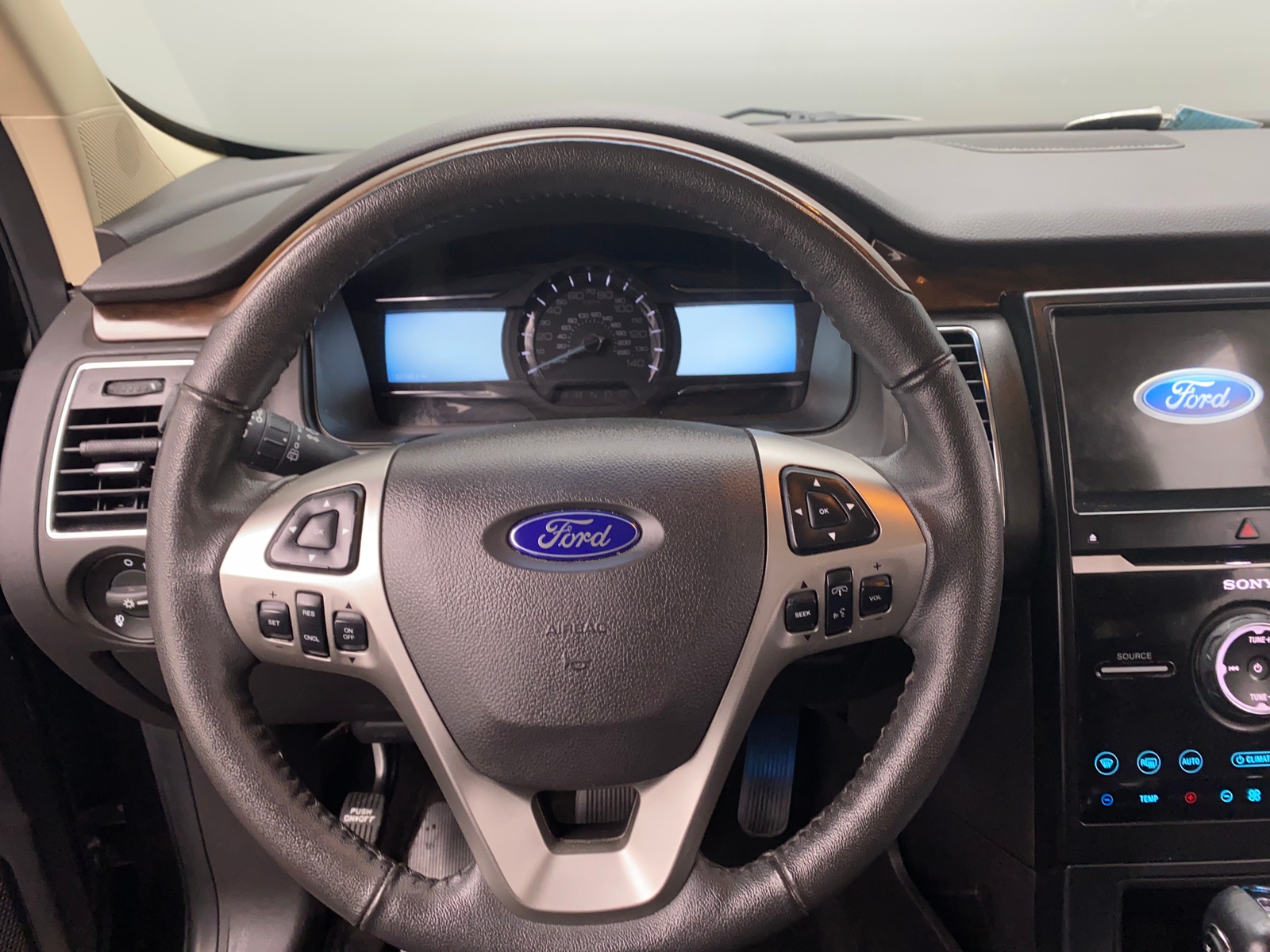 Thumbnail: 2019 Ford Flex - 3