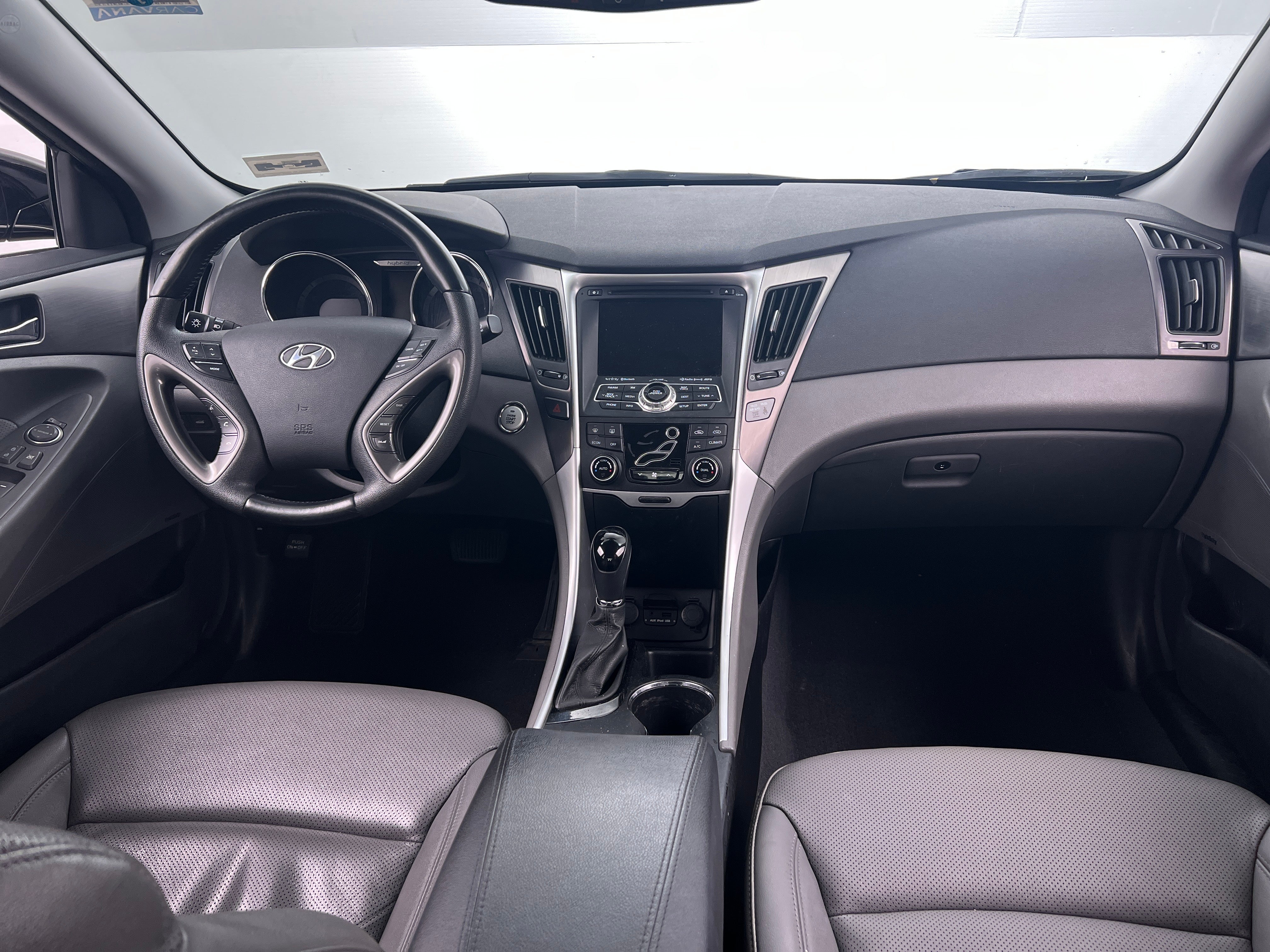 Thumbnail: 2012 Hyundai Sonata - 3