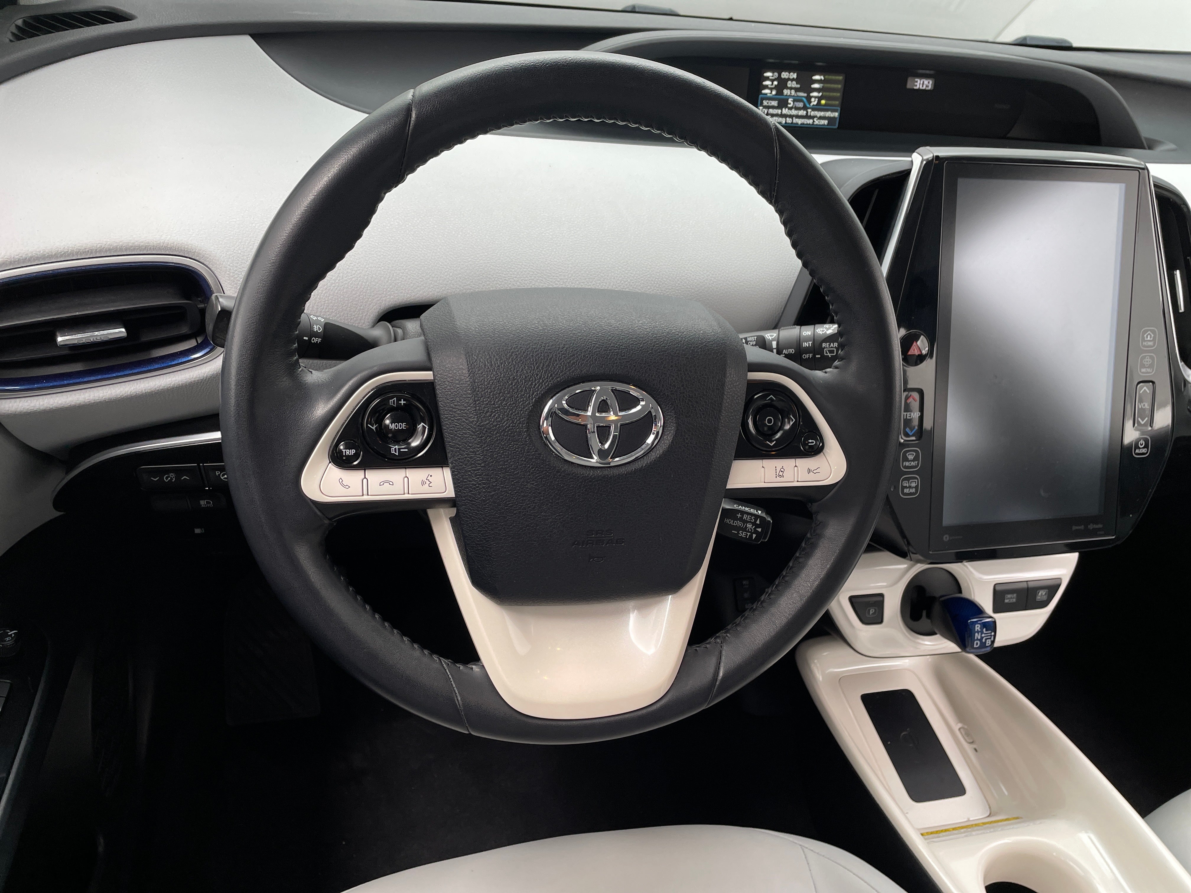 2018 Toyota Prius Four Touring 5