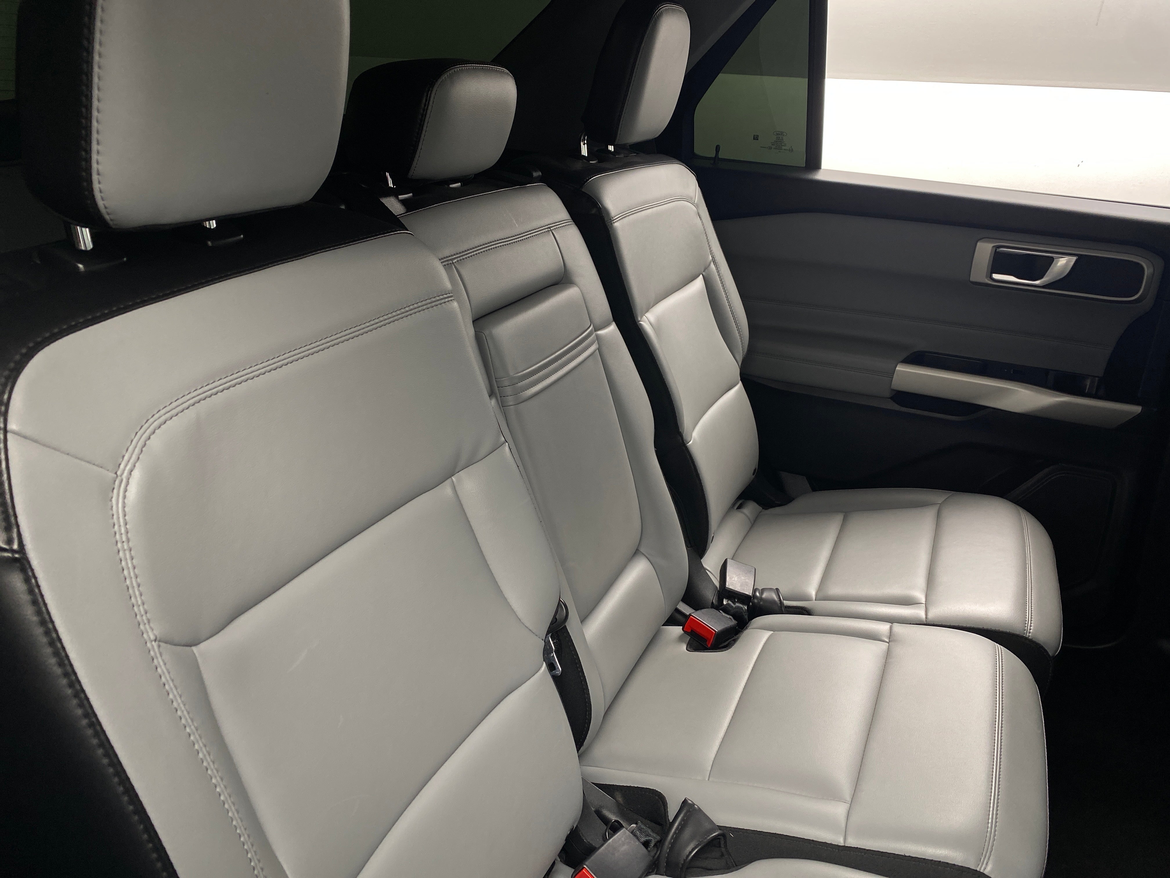 Thumbnail: 2021 Ford Explorer - 6