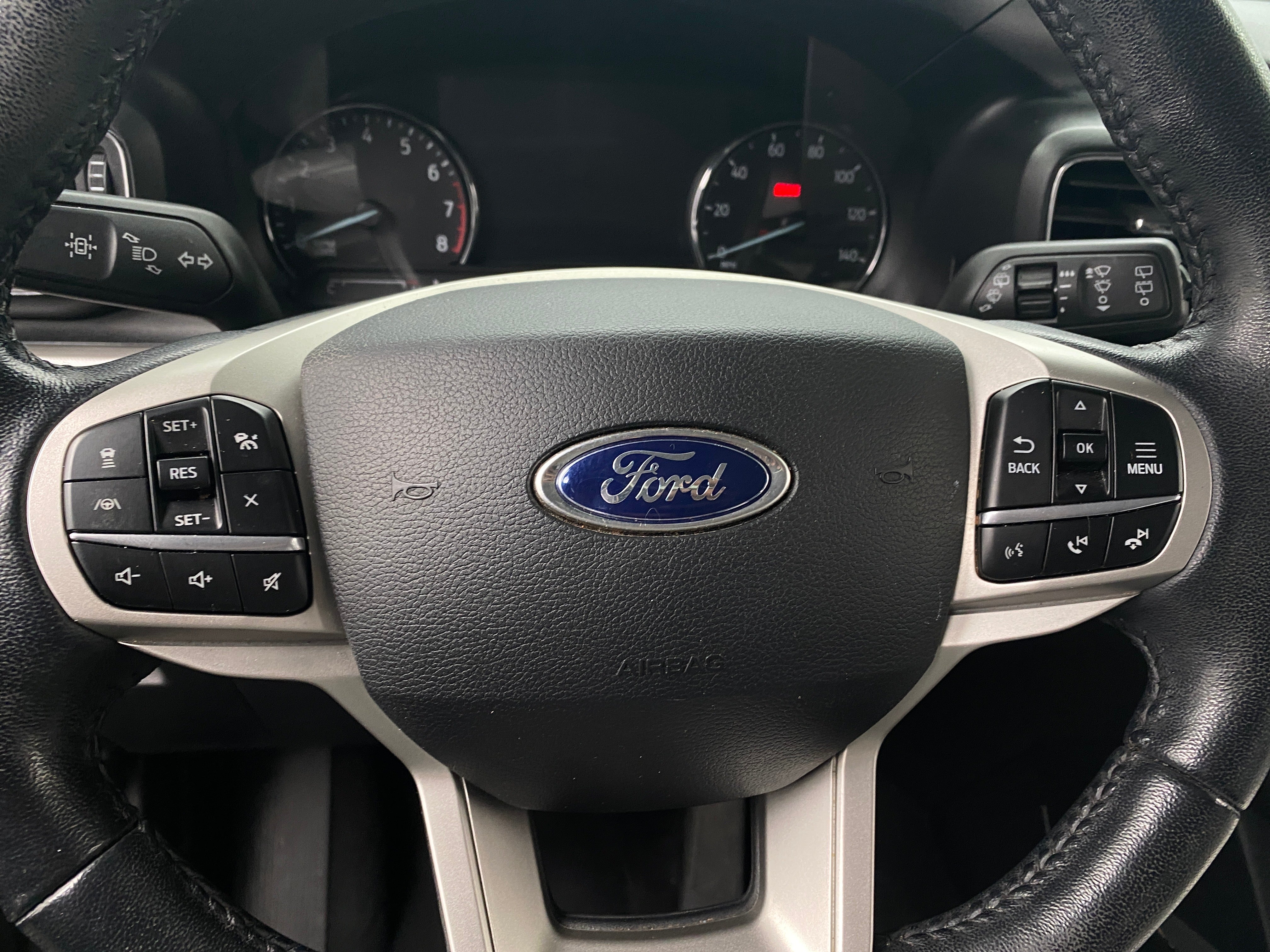 Thumbnail: 2021 Ford Explorer - 5