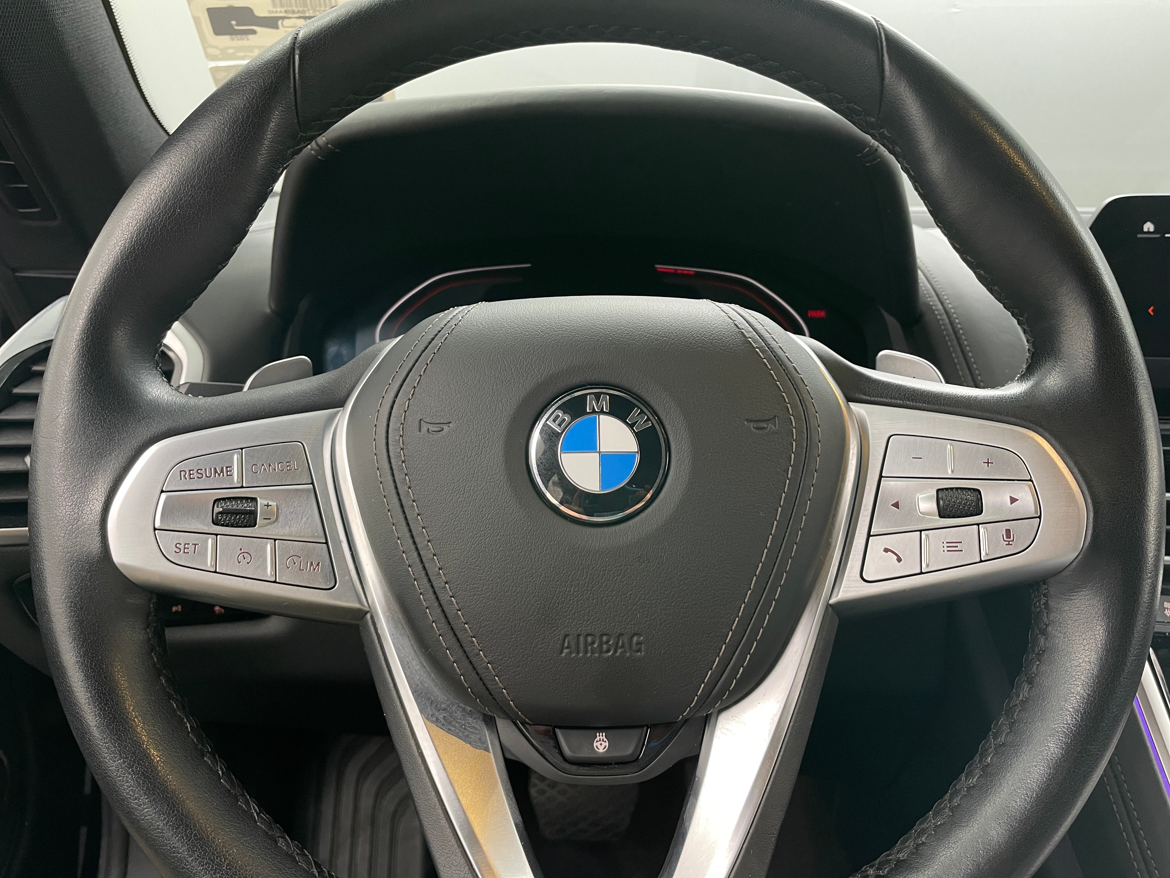 Thumbnail: 2020 BMW 8 Series - 5