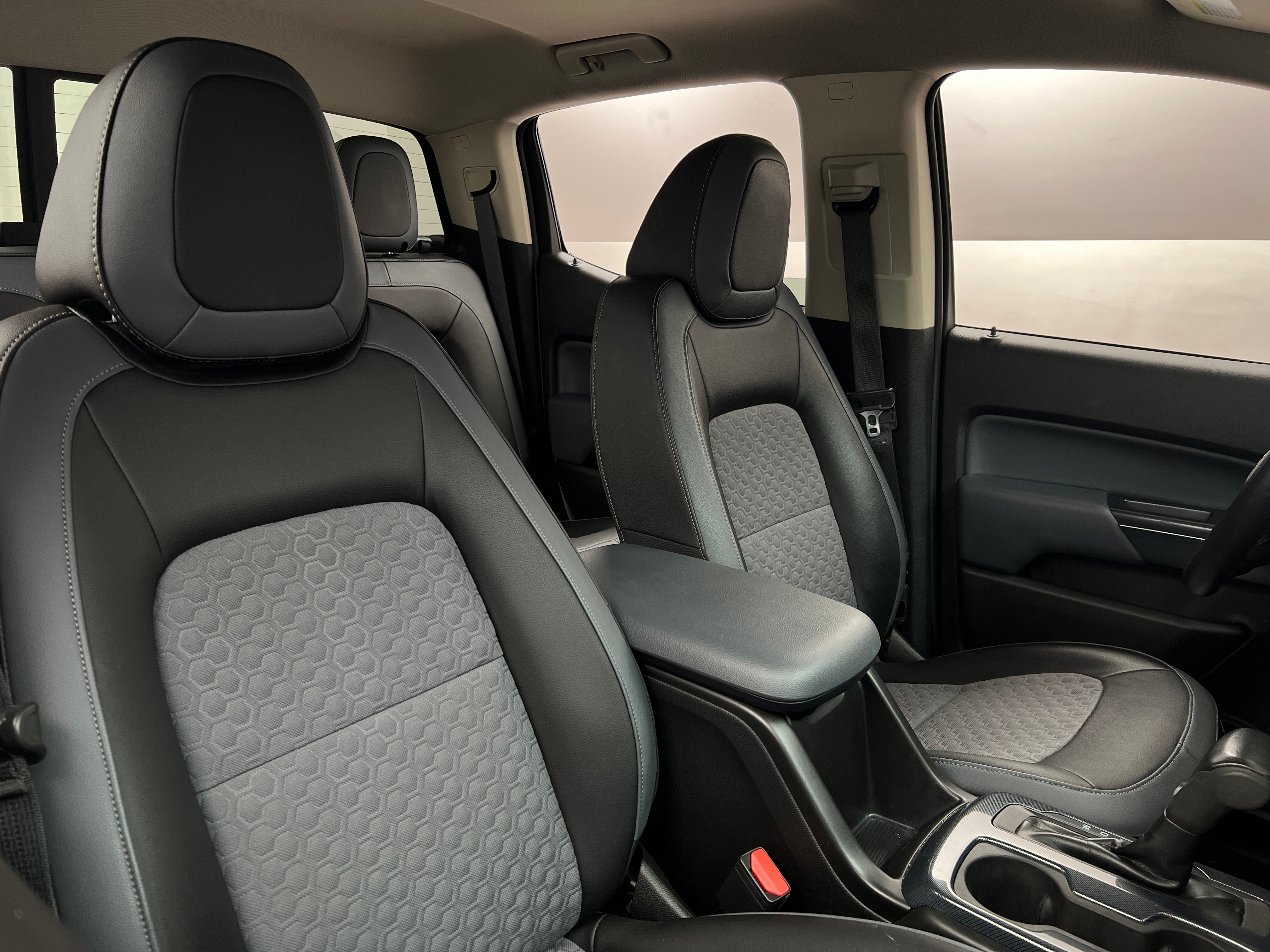 Thumbnail: 2016 Chevrolet Colorado - 2
