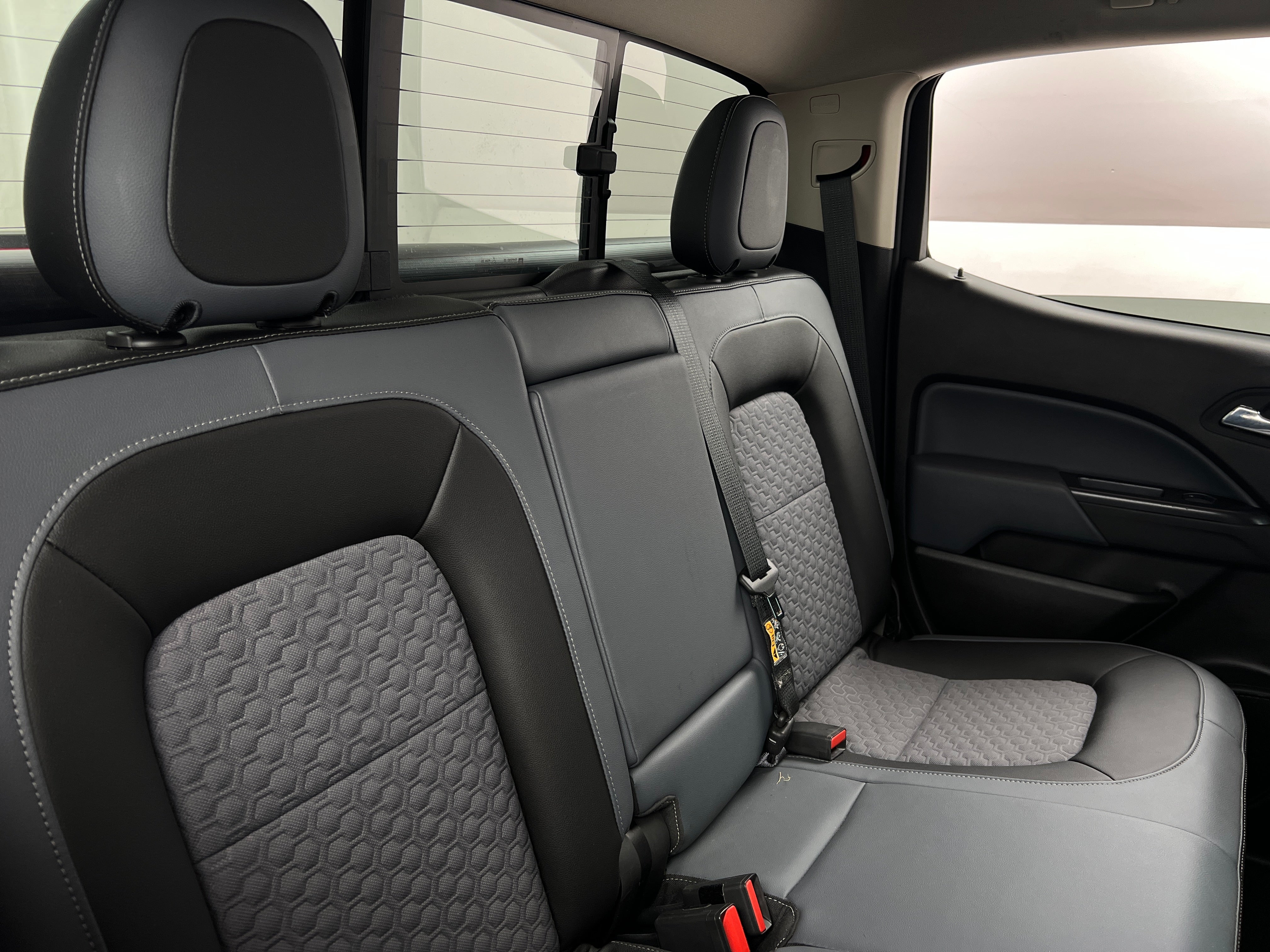 Thumbnail: 2016 Chevrolet Colorado - 6