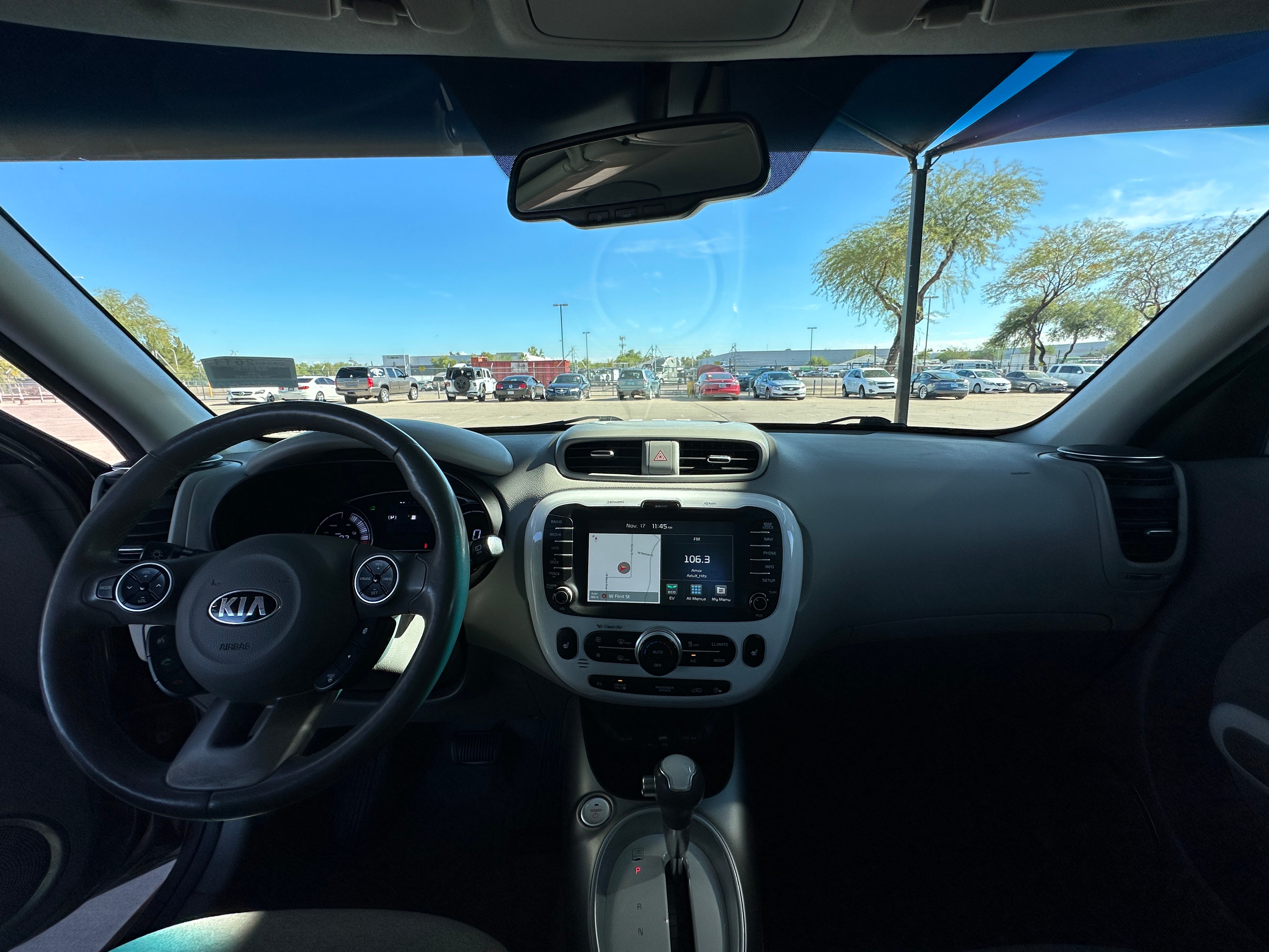 2017 Kia Soul EV Base 3