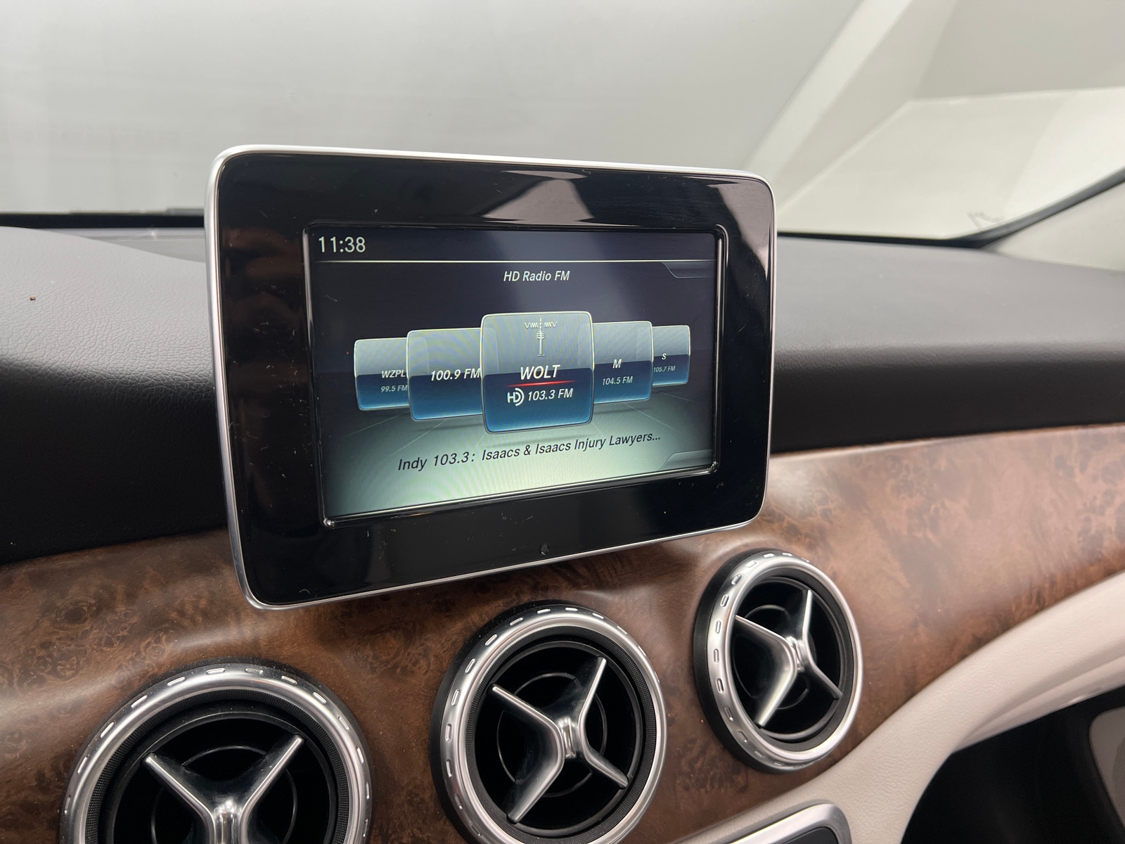 Thumbnail: 2016 Mercedes-Benz GLA - 4