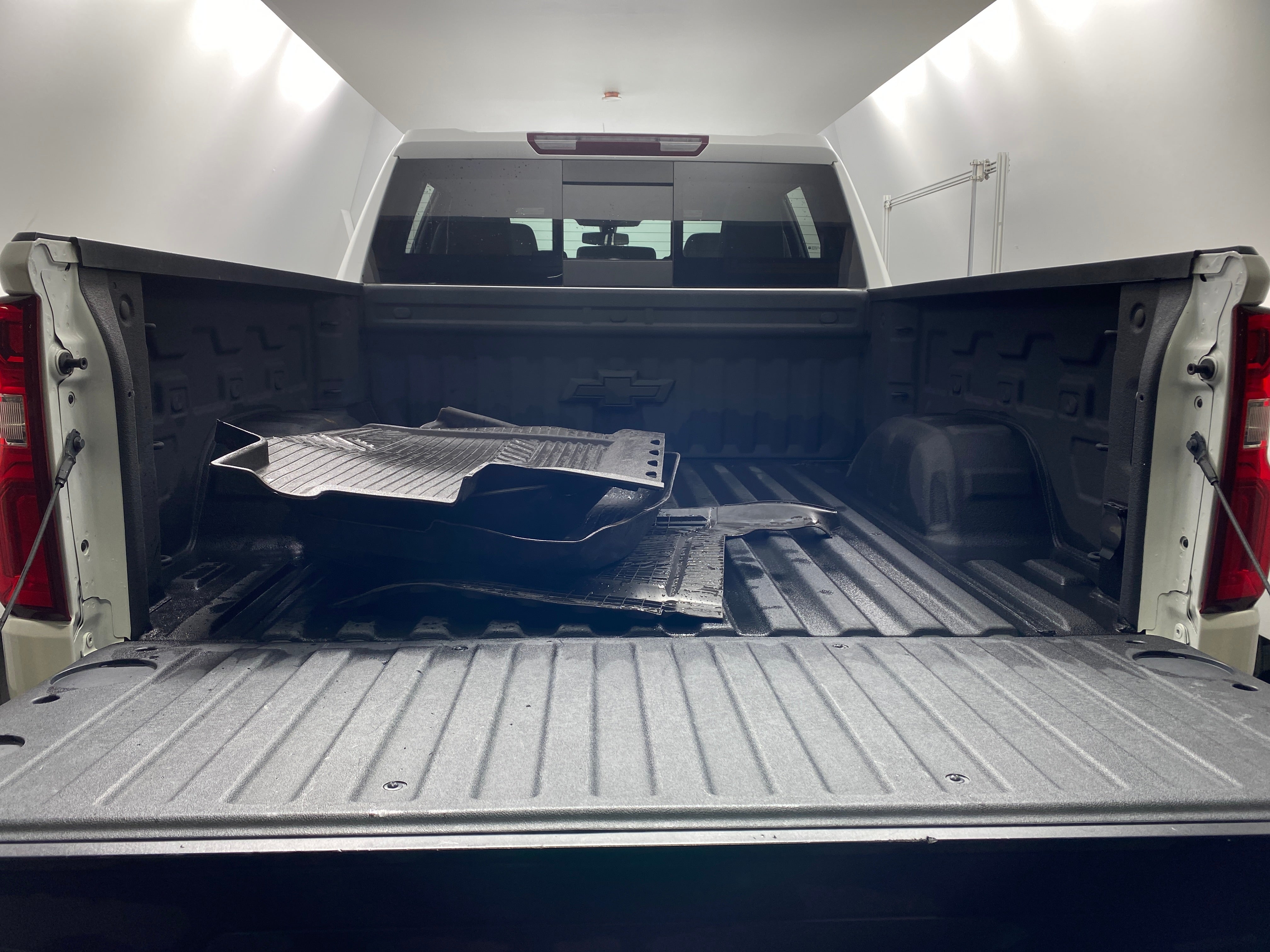 Thumbnail: 2020 Chevrolet Silverado 1500 - 7