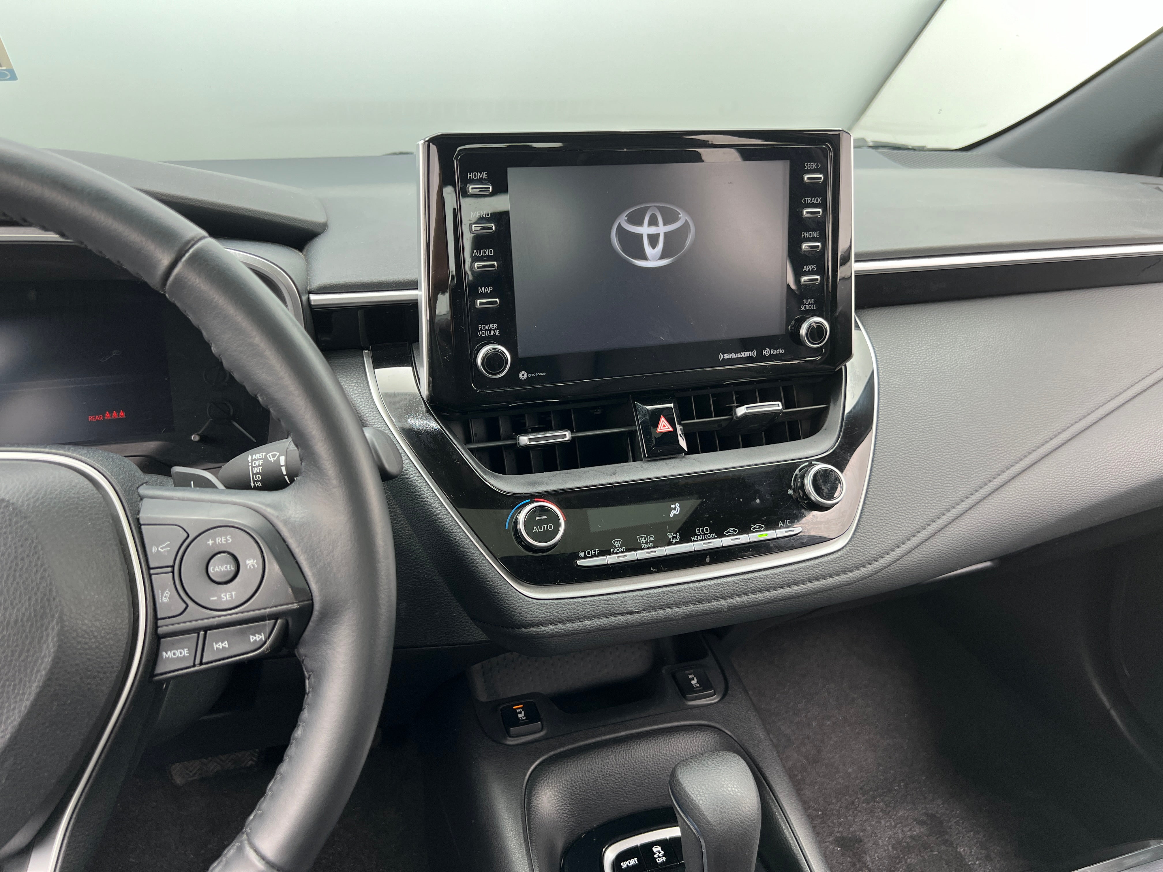 Thumbnail: 2022 Toyota Corolla - 4