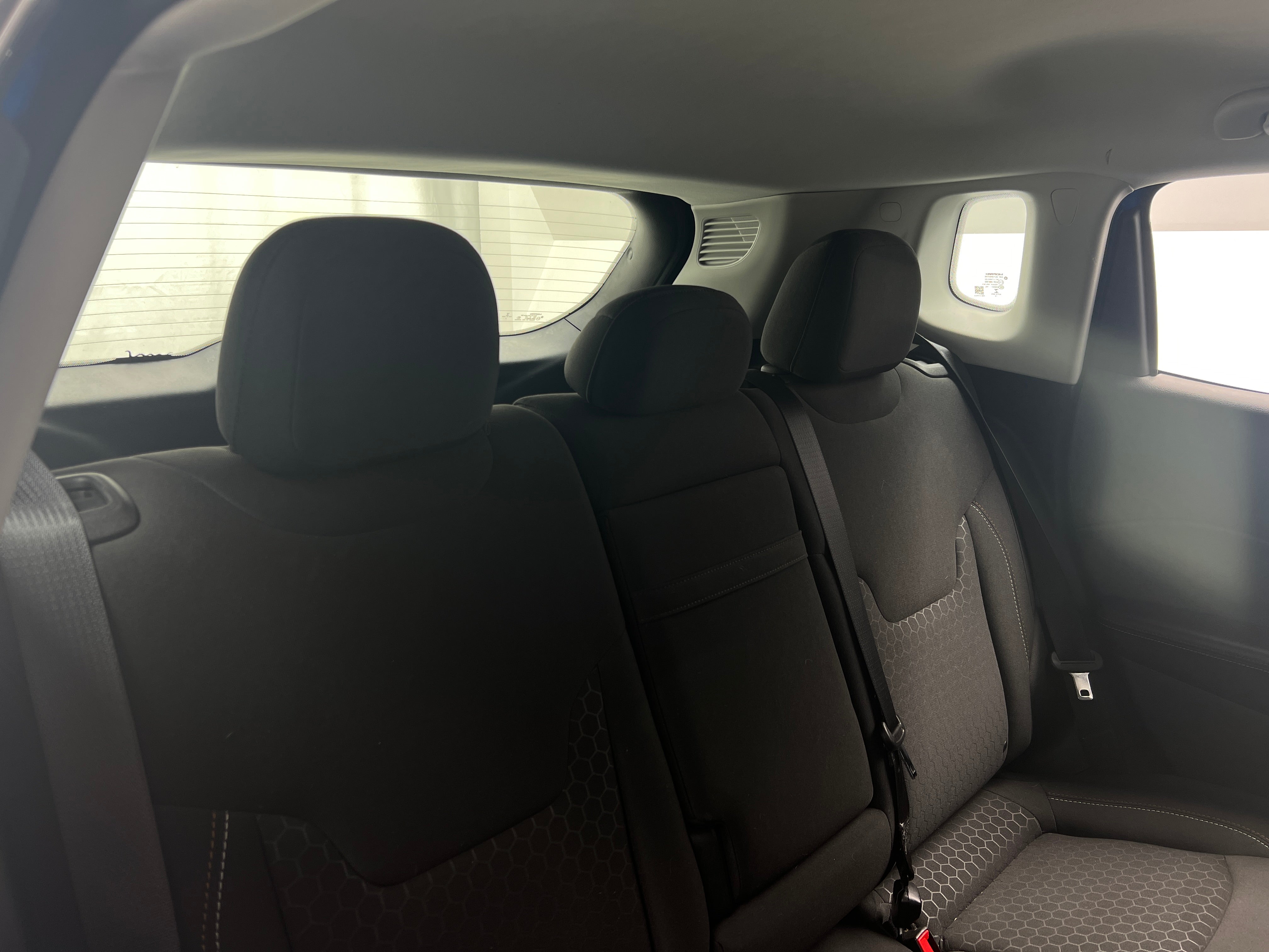 Jeep compass clearance isofix