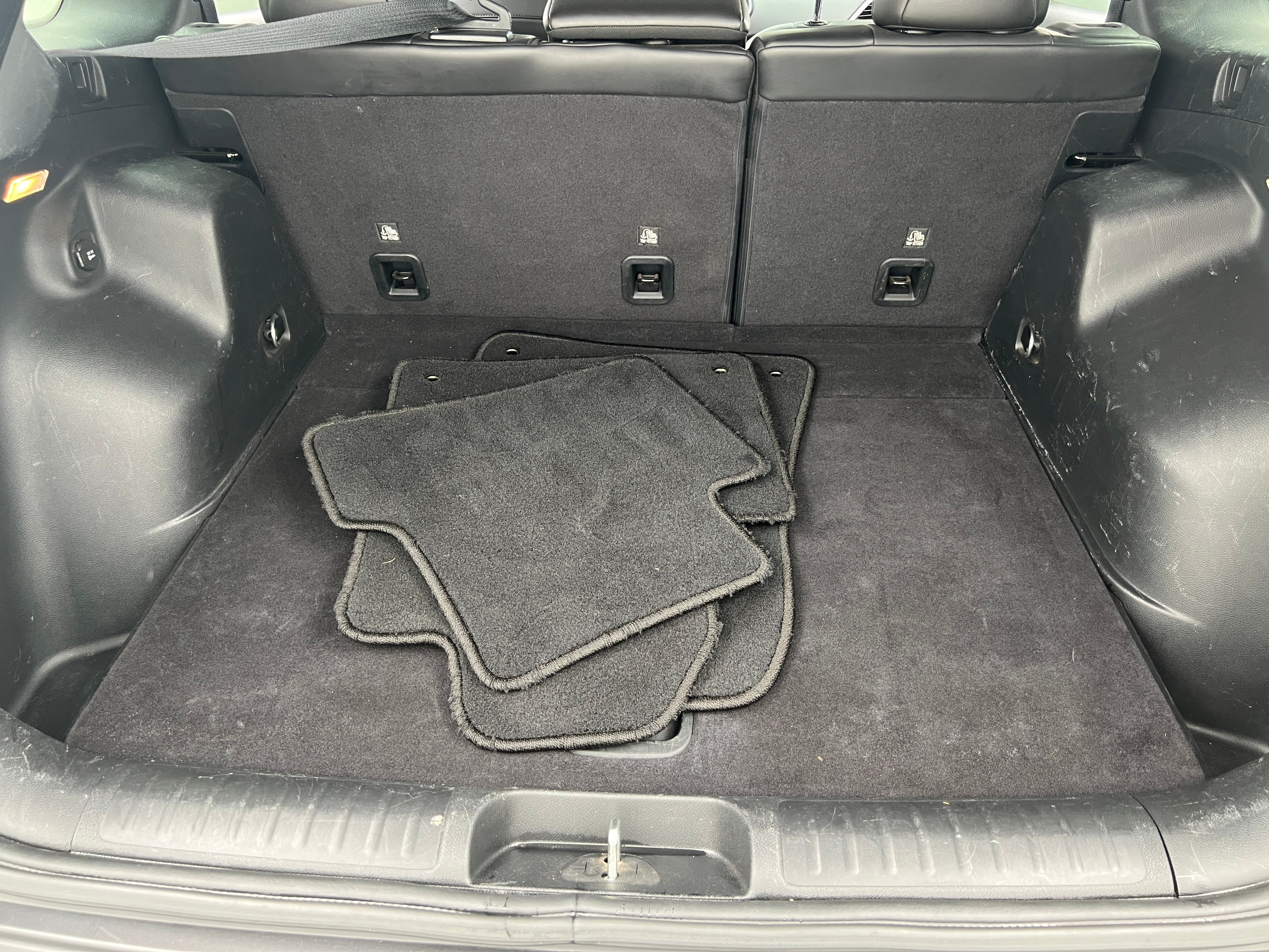 Thumbnail: 2021 Jeep Cherokee - 7