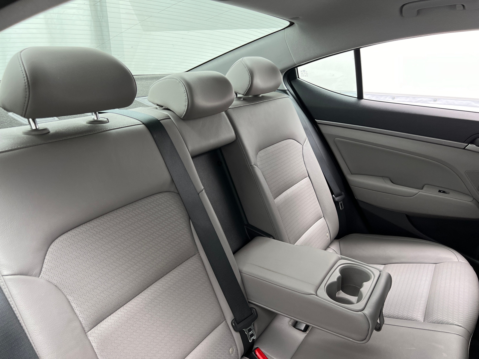 Thumbnail: 2017 Hyundai Elantra - 5