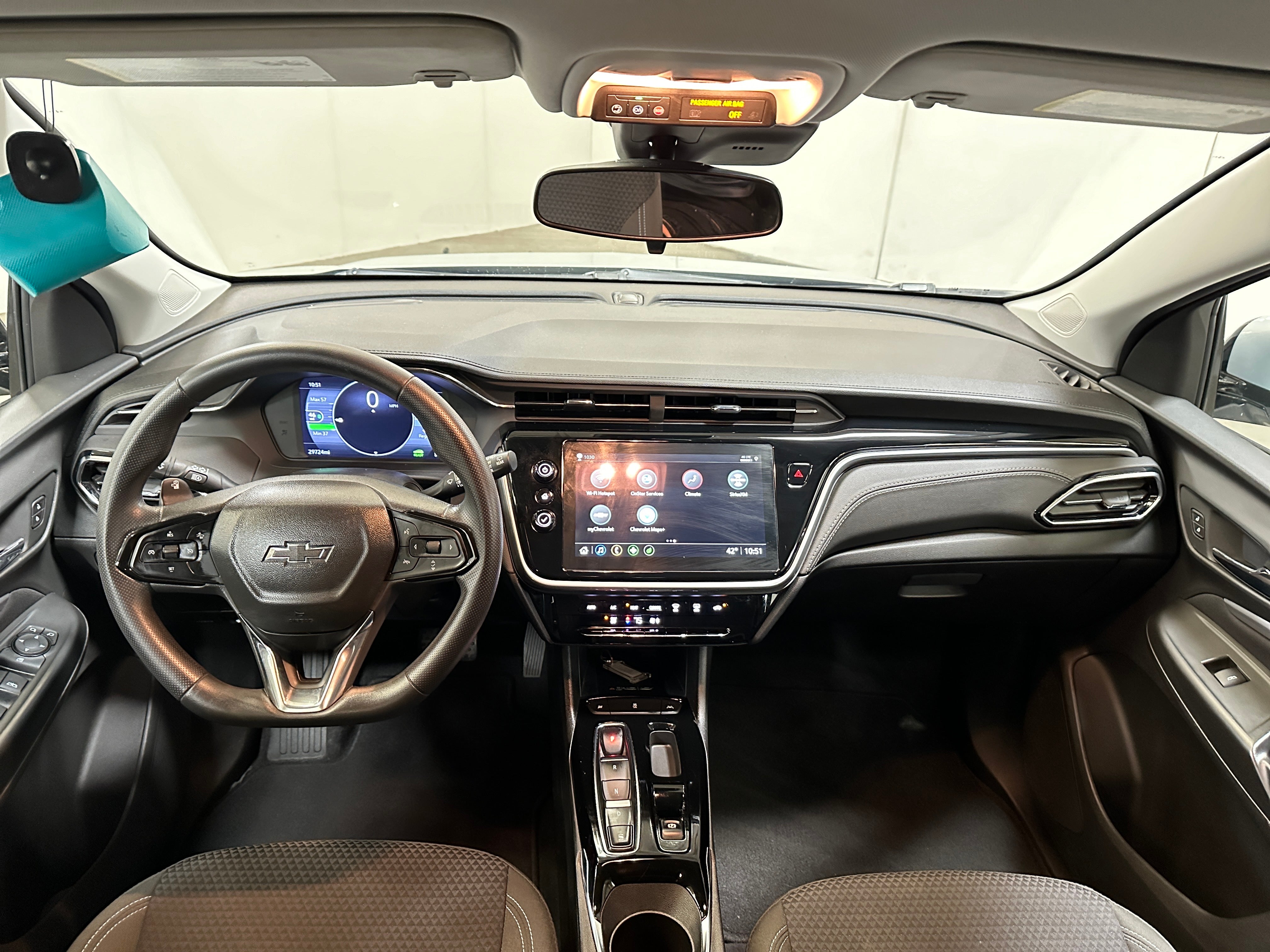 Thumbnail: 2023 Chevrolet Bolt EUV - 3