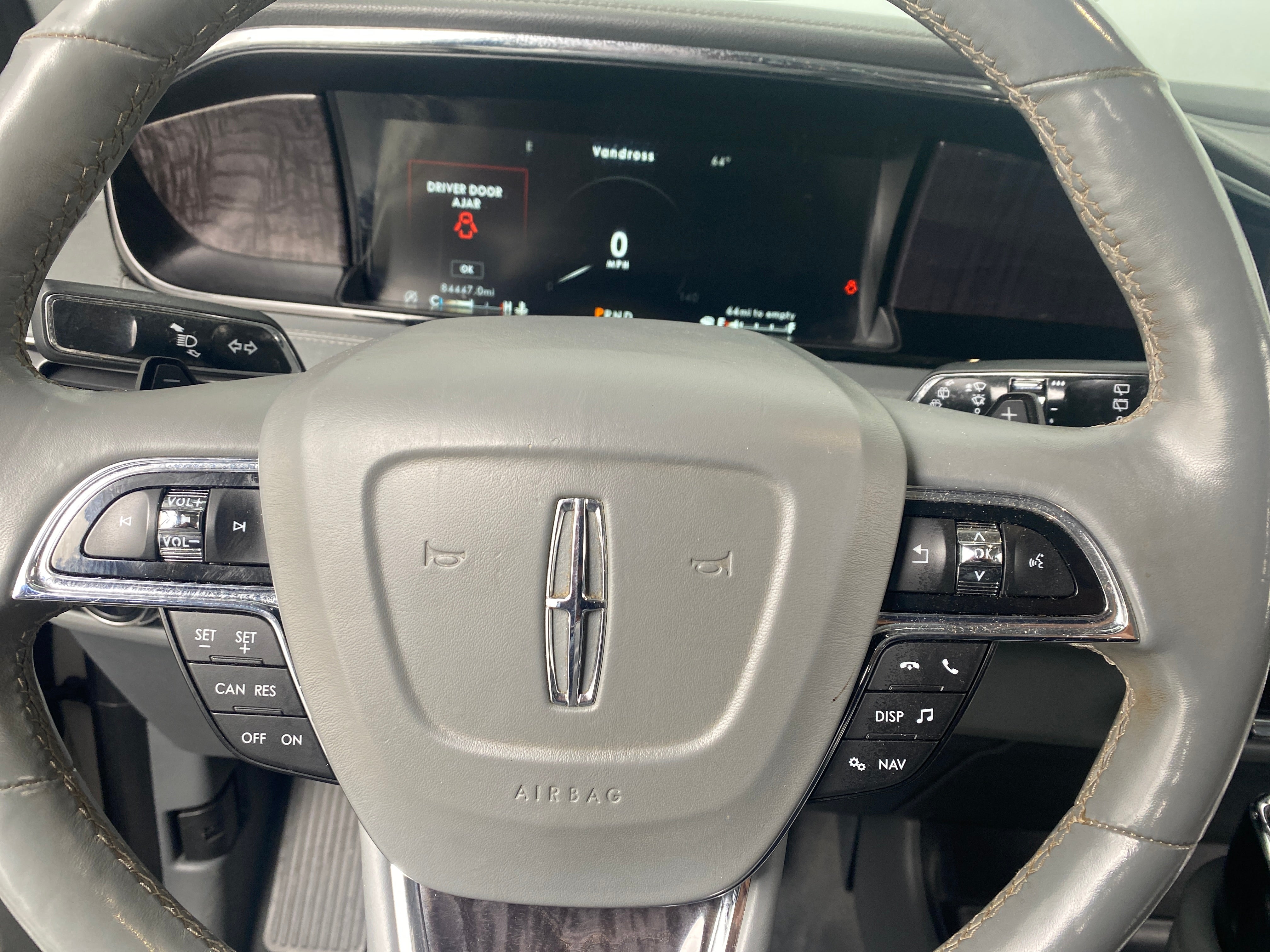 Thumbnail: 2019 Lincoln Navigator - 5