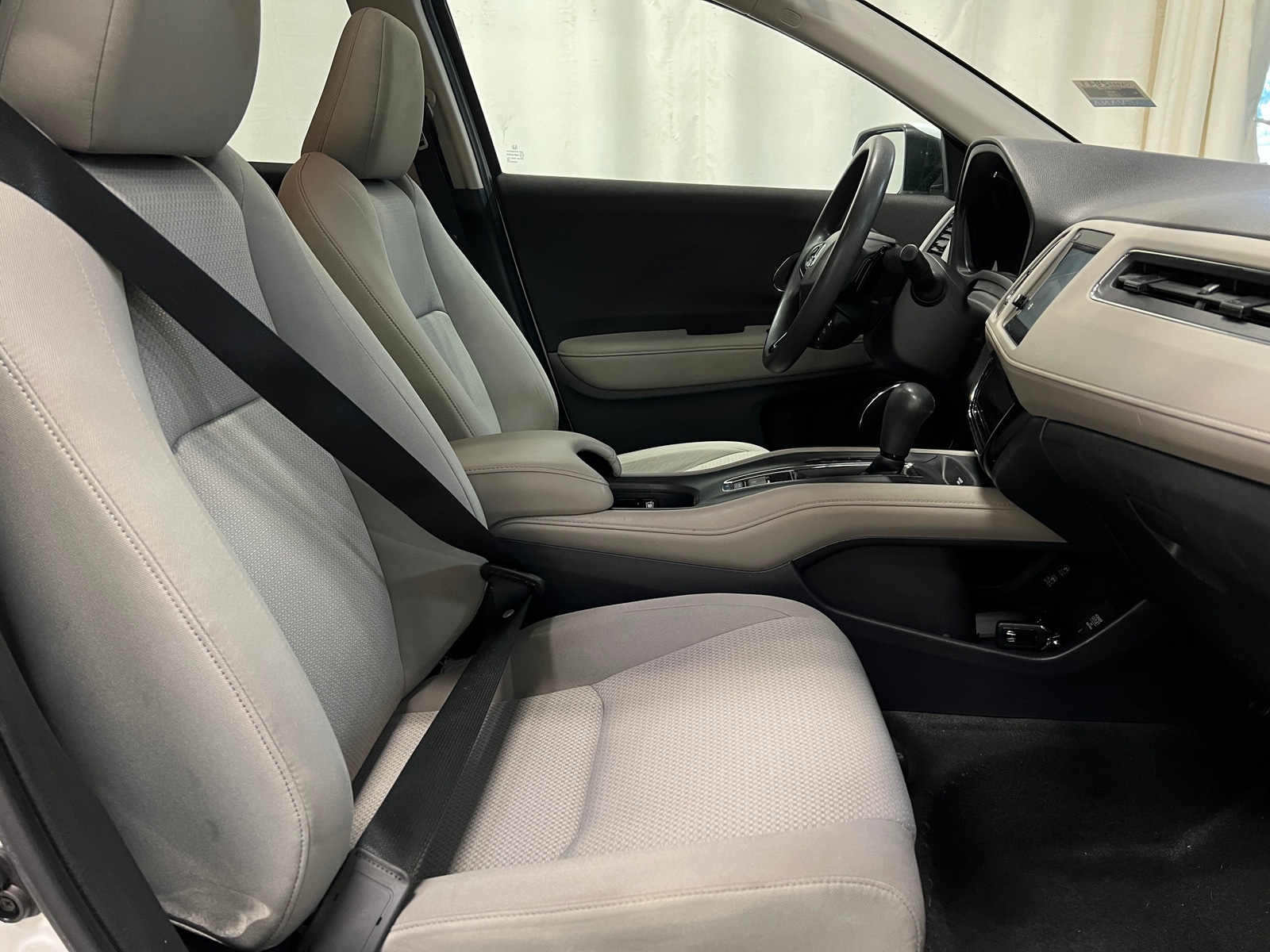 Thumbnail: 2021 Honda HR-V - 2