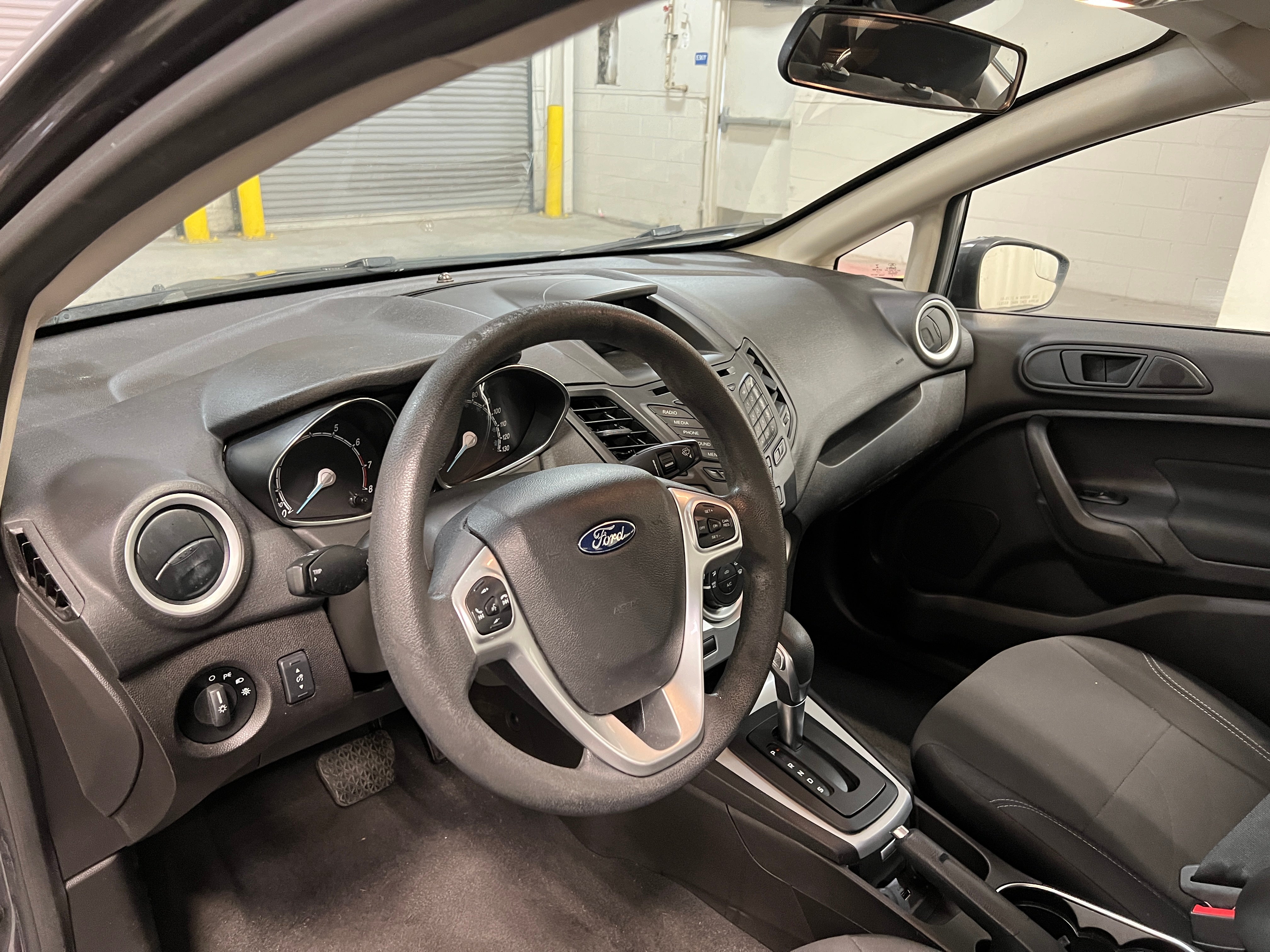 2017 Ford Fiesta SE 3