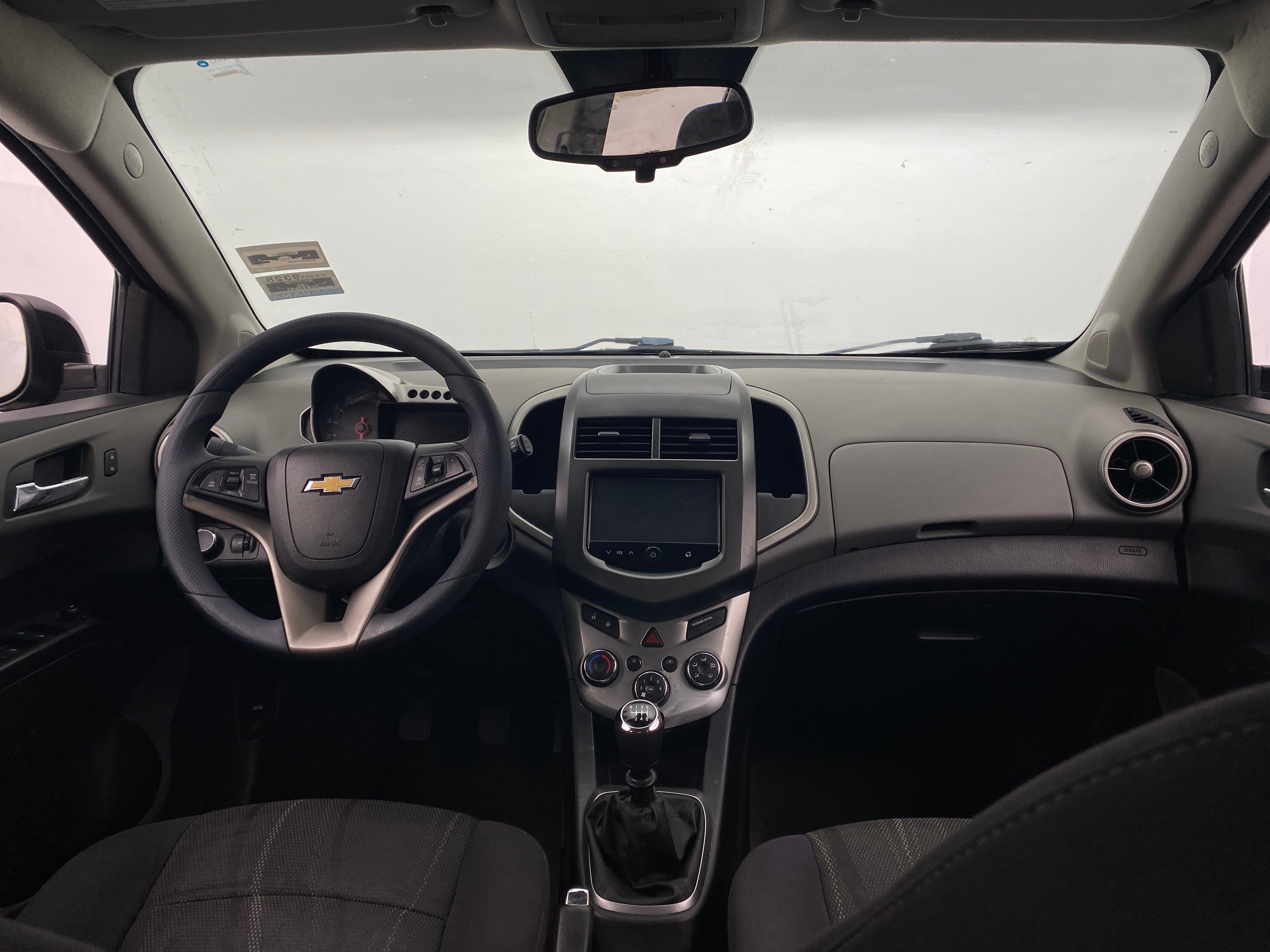 2015 Chevrolet Sonic LT 3